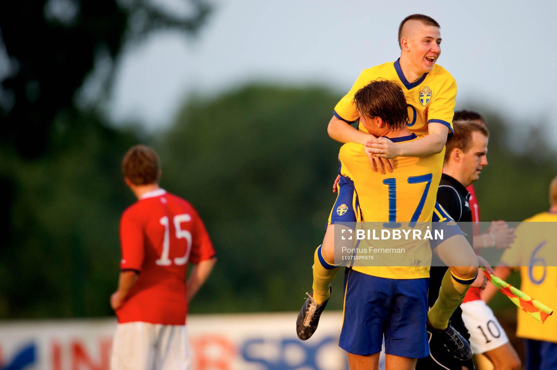  Darijan Bojanic, Viktor Söderström, Sverige, jubel.