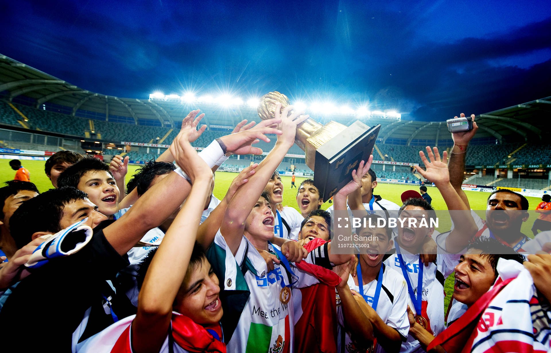 P15, Club Toluca FC, jubel, vinnare Gothia Cup 2011