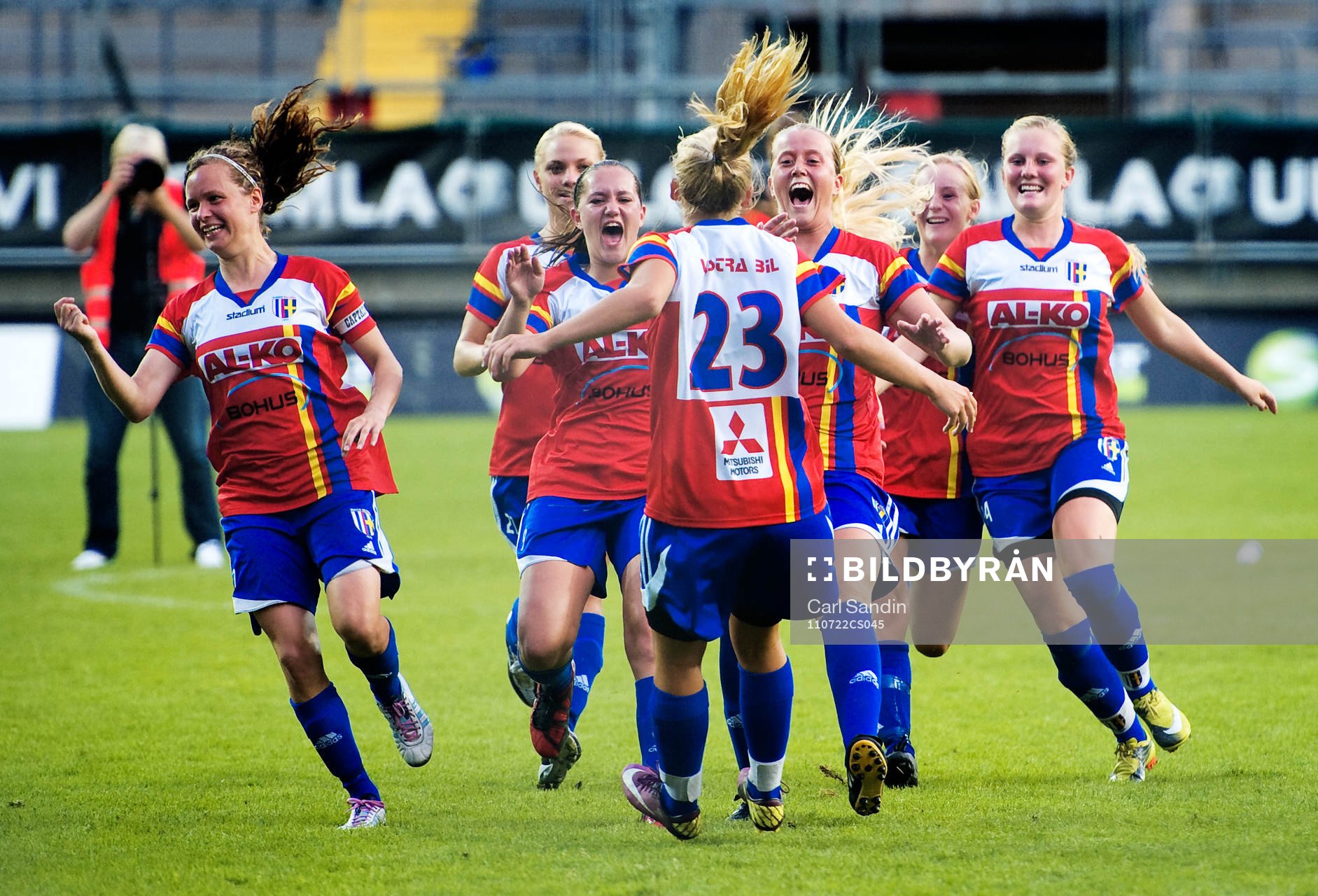 F19, Wisent Girls Soccer Team, jubel. Vinnare Gothia Cup