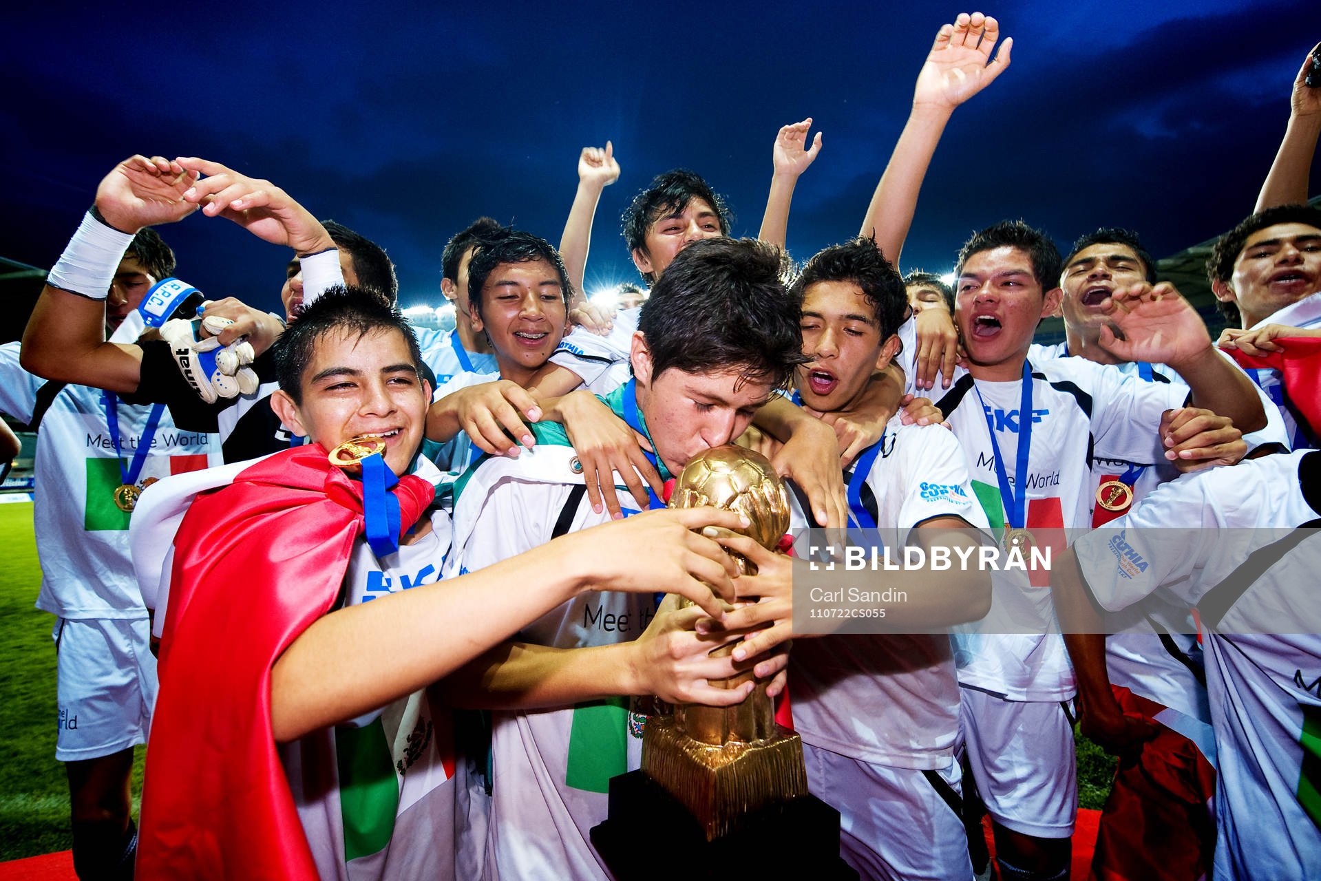 P15, Club Toluca FC, jubel, vinnare Gothia Cup 2011