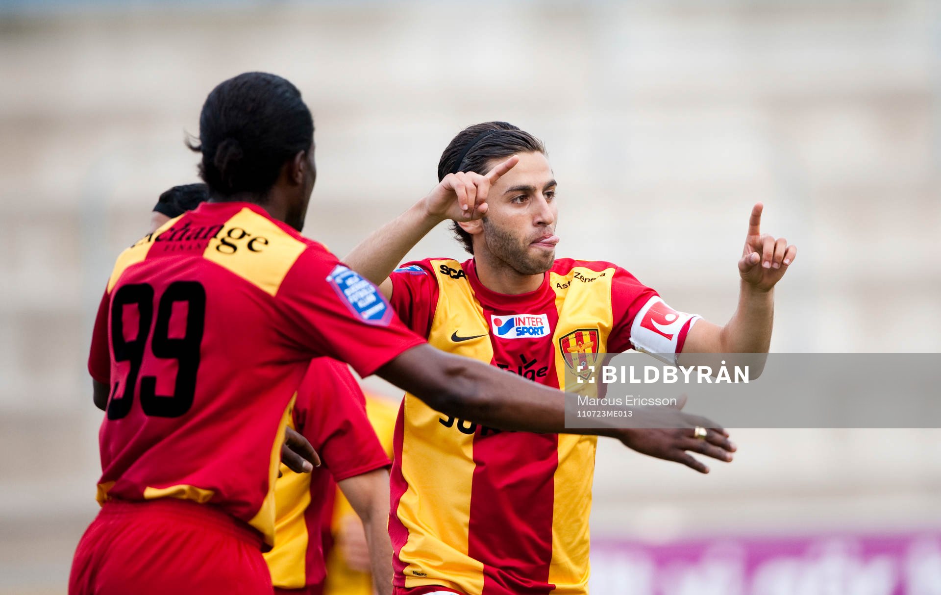 Nahir Oyal, Syrianska jubel