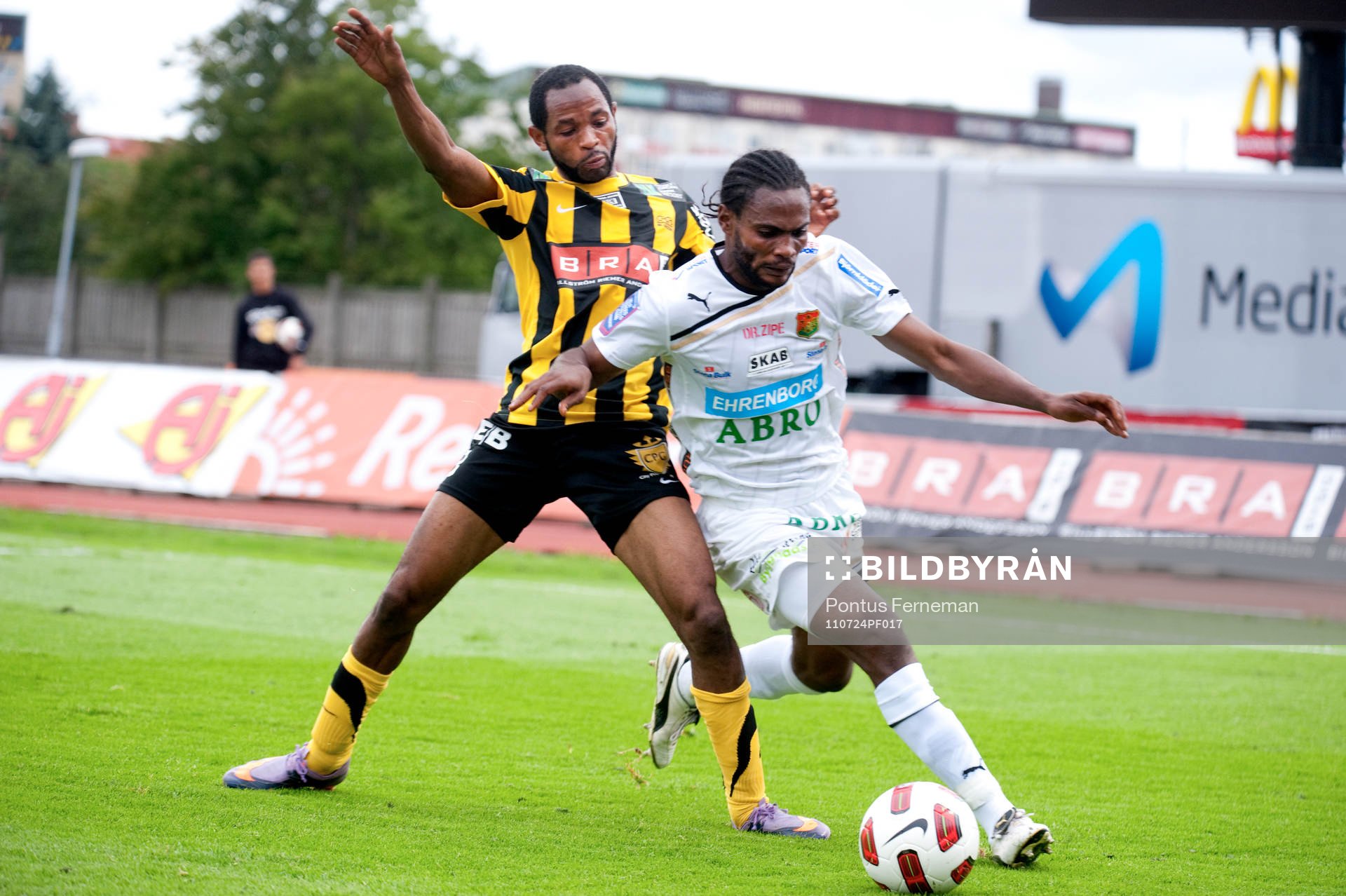Rene Makondele, Häcken, Richard Ntomba Ekunde, Gais