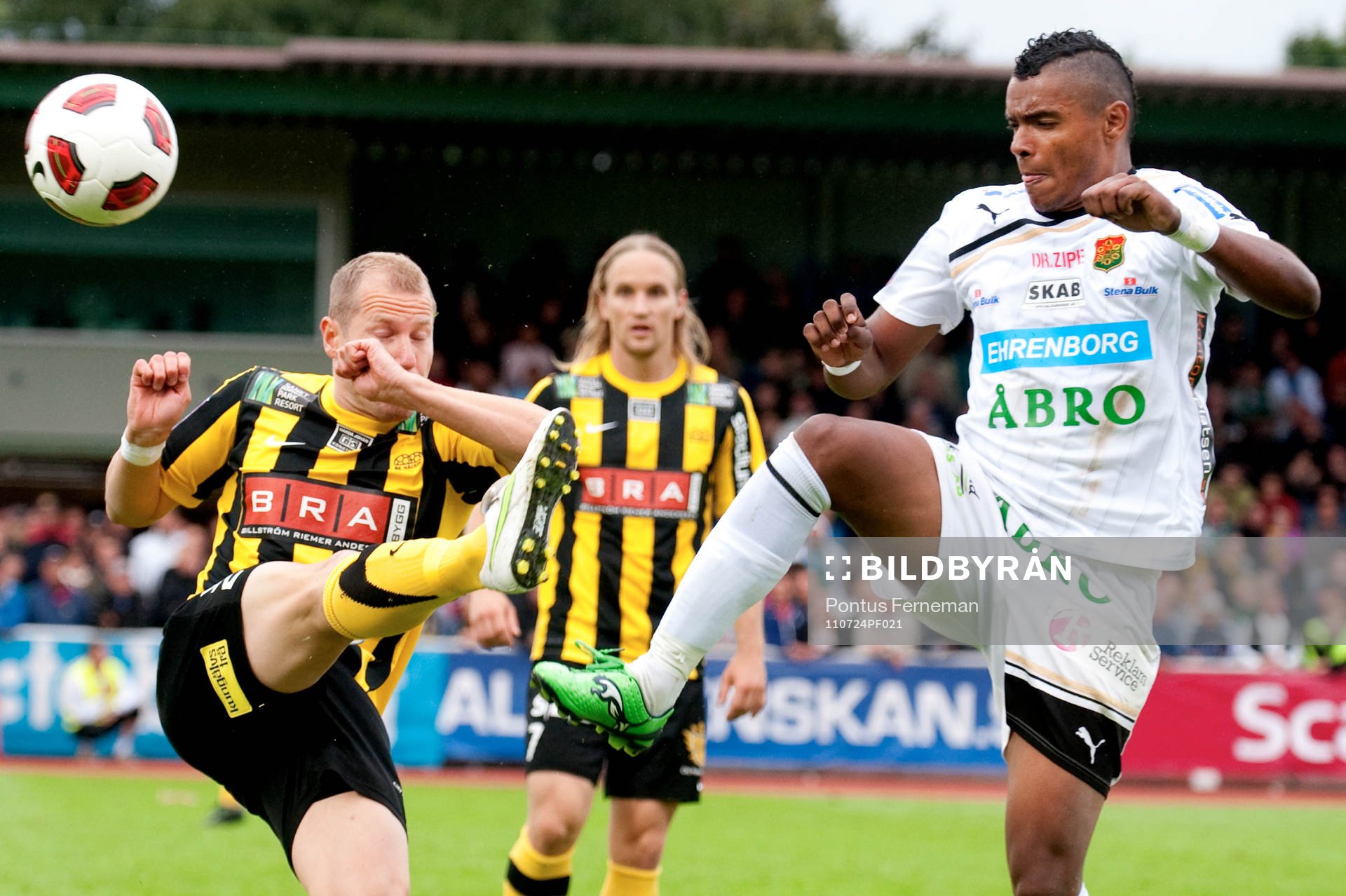 John Chibuike, Häcken, Mervan Celik, Gais
