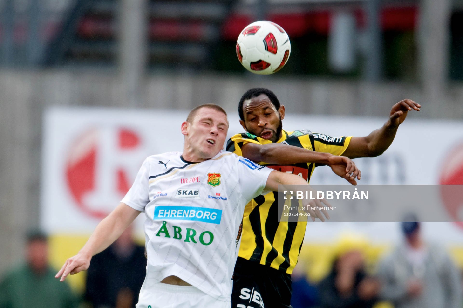 Calum Angus, Gais, Rene Makondele, Häcken