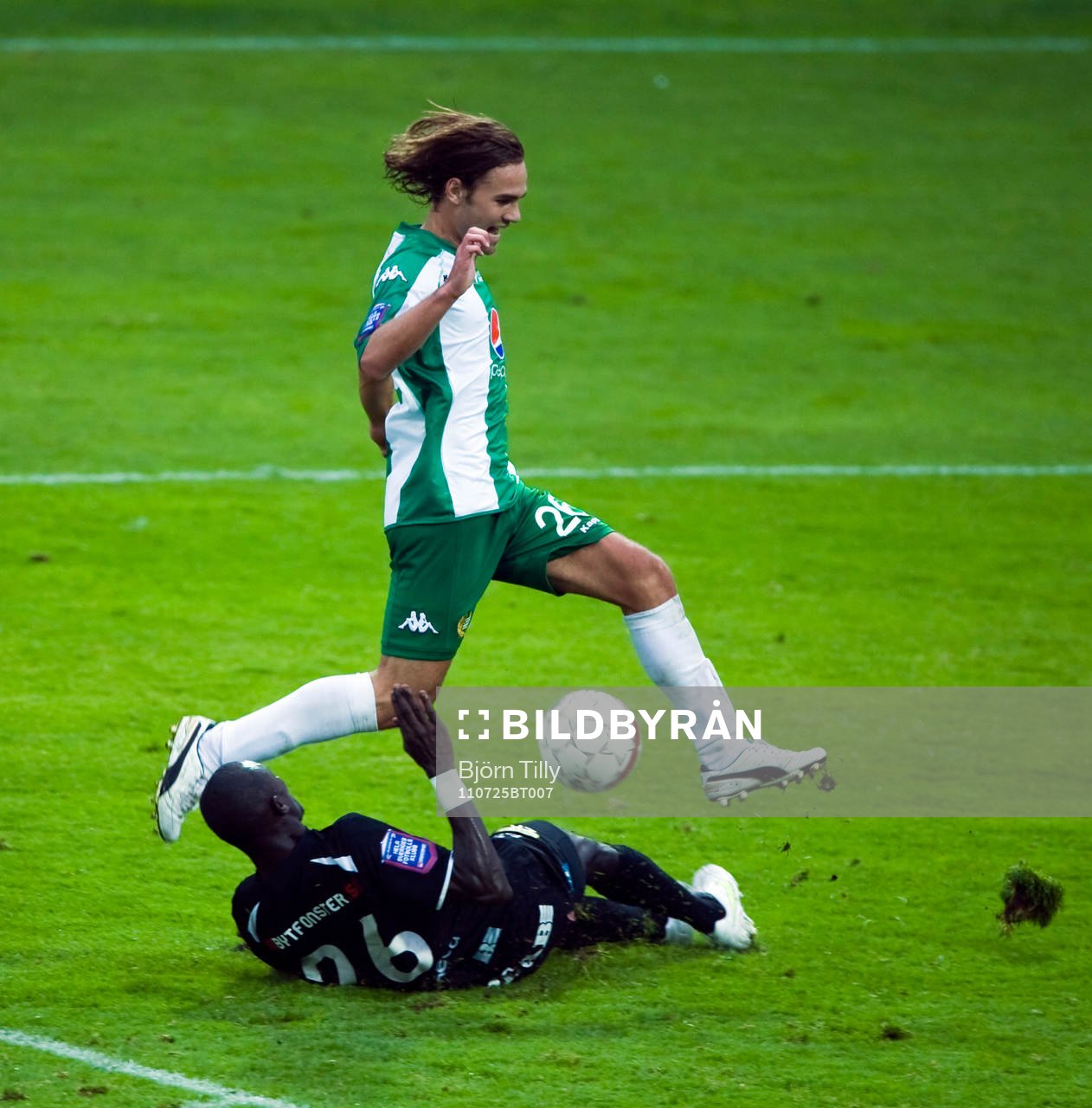Mohammed Mbye, Assyriska och Simon Helg, Hammarby