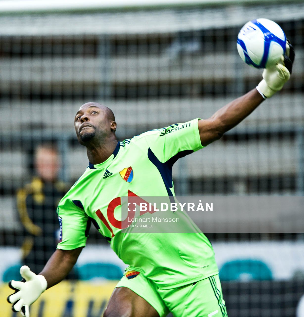 Pa Dembo Touray, målvakt