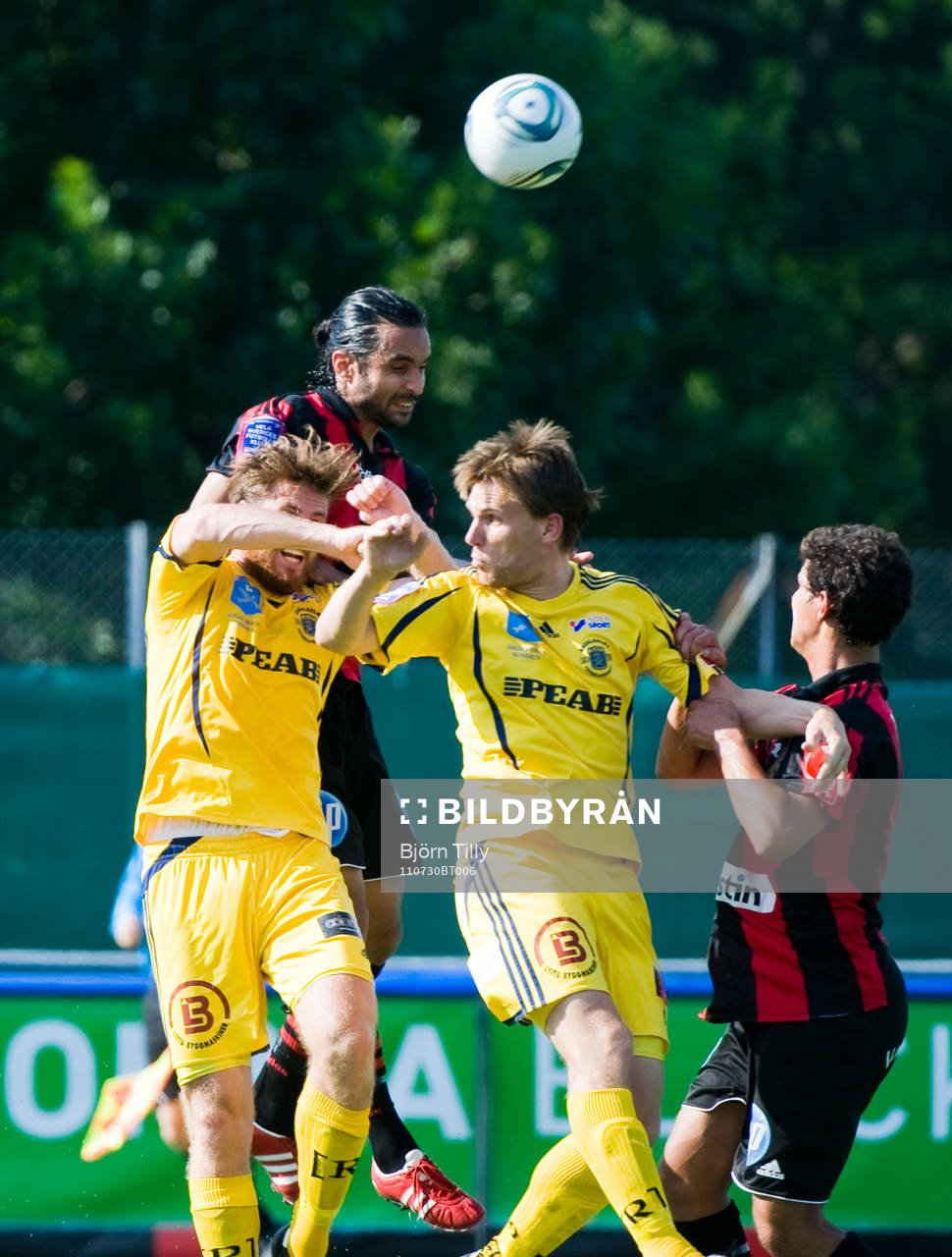 Ferhat Korkmazb, Brommapojkarna