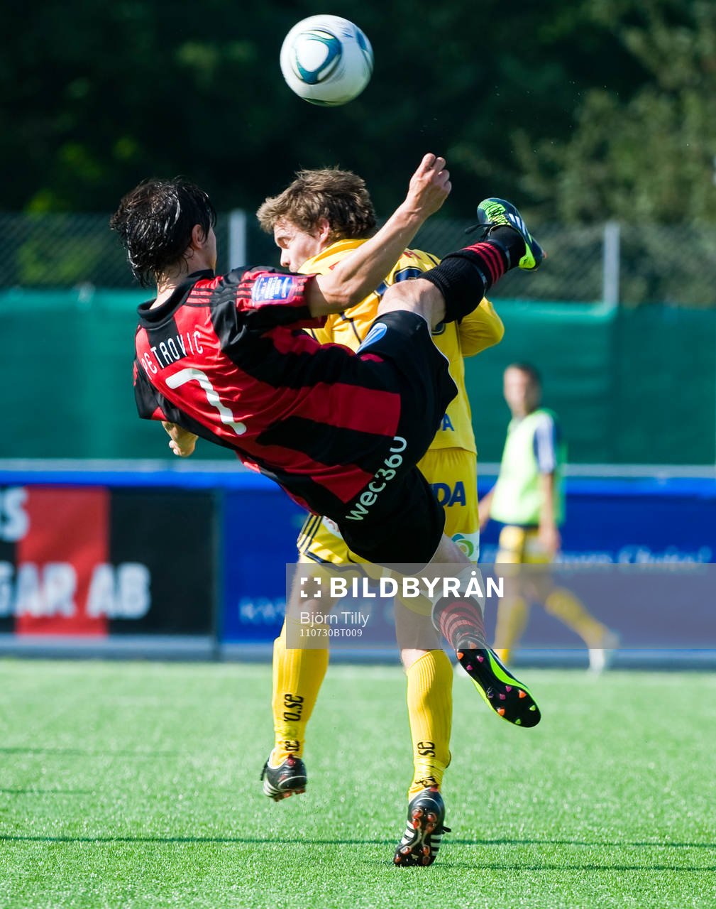 Gabriel Petrovic, Brommapojkarna
