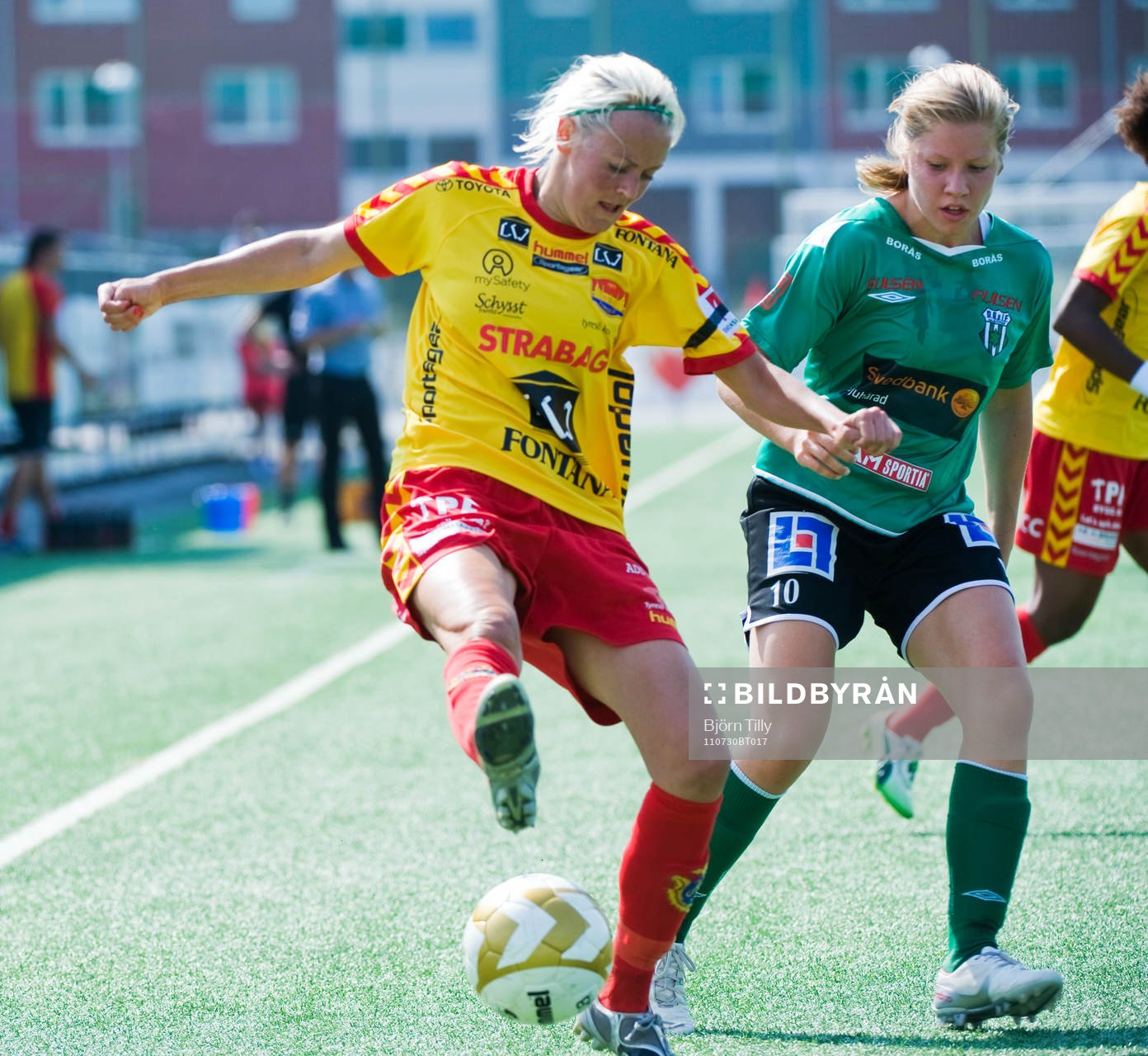 Josefin Öqvist,  Tyresö och Klara Lindberg, Dalsjöfors