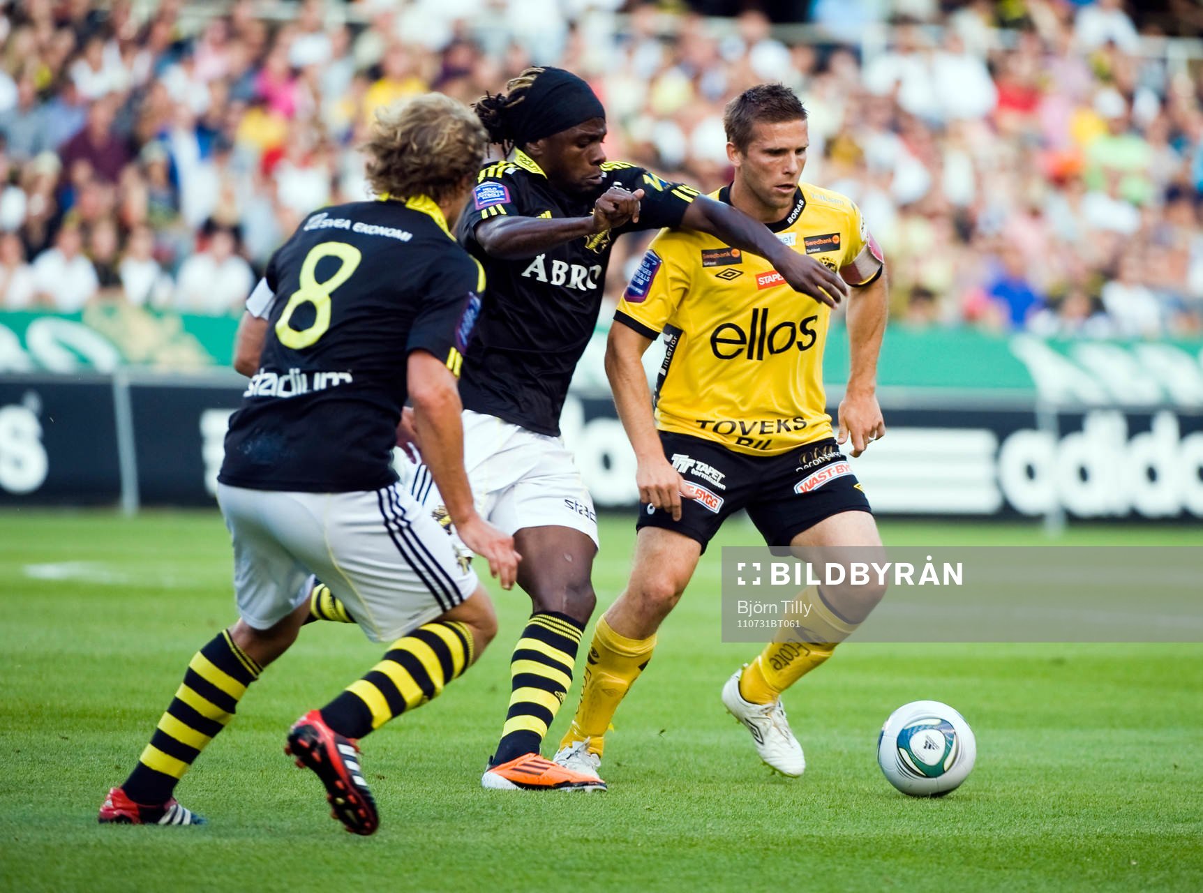 Martin Mutumba, AIK och Anders Svensson,  Elfsborg