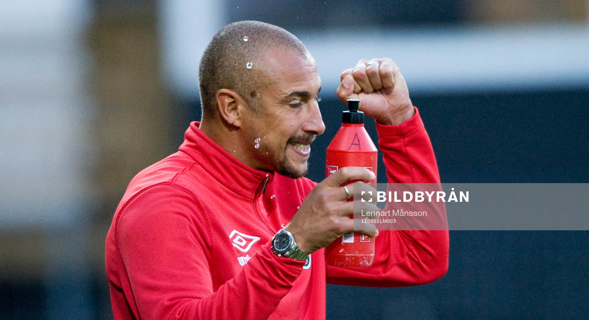Henrik Larsson, tränare, Landskrona (Jubel)