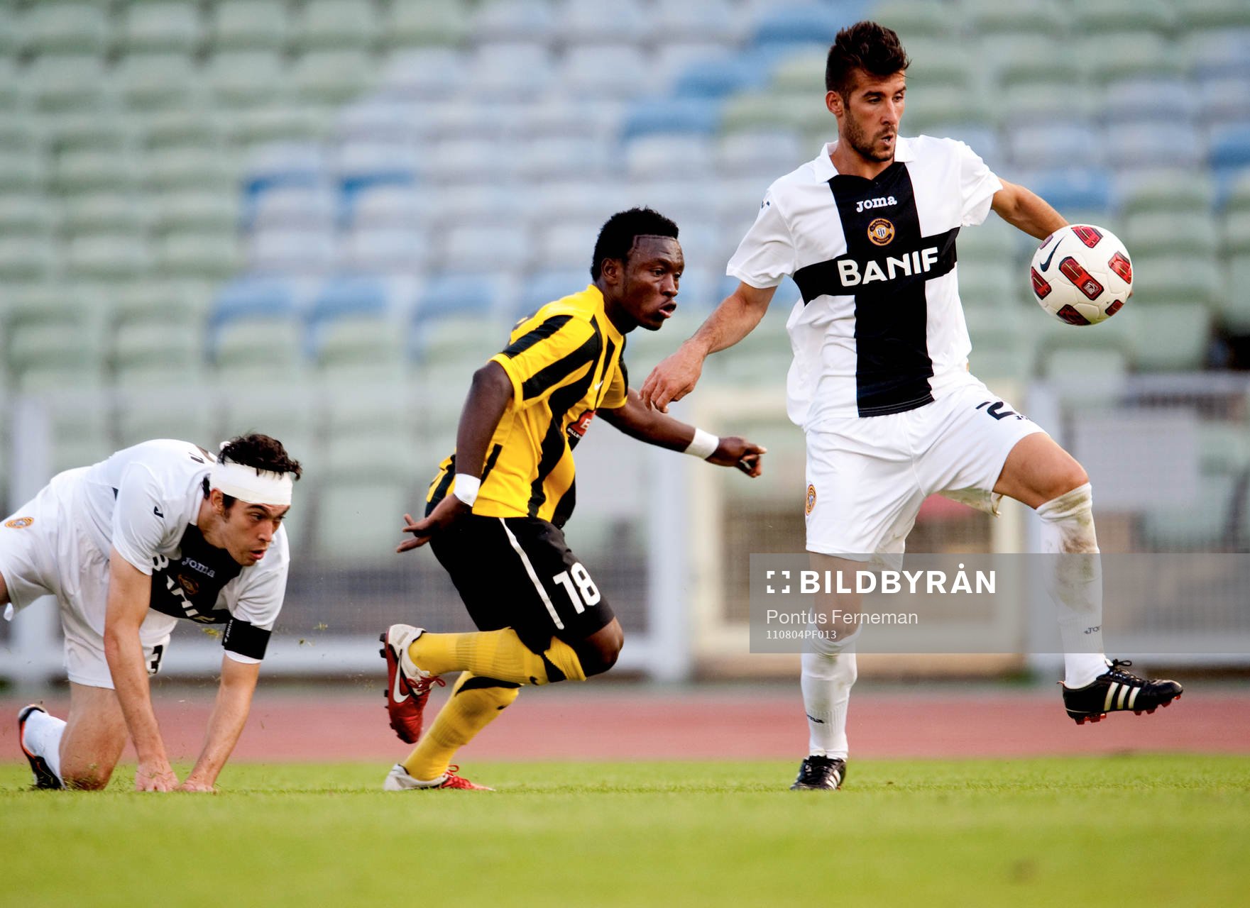 Felipe Lopes, Nacional, Majeed Waris, Häcken, Joao