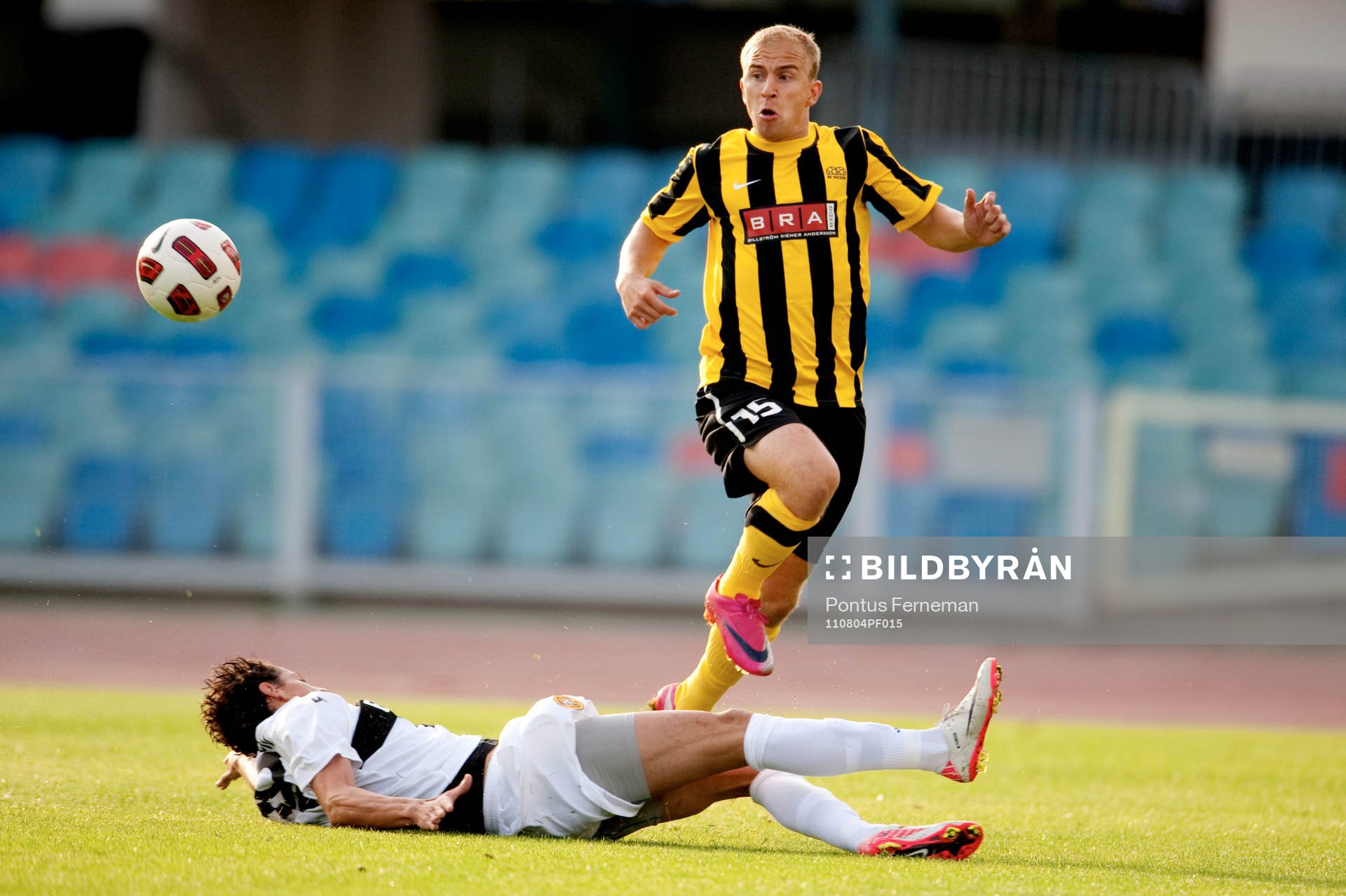 Mario Rondo, Nacional, Kari Arkivuo, Häcken