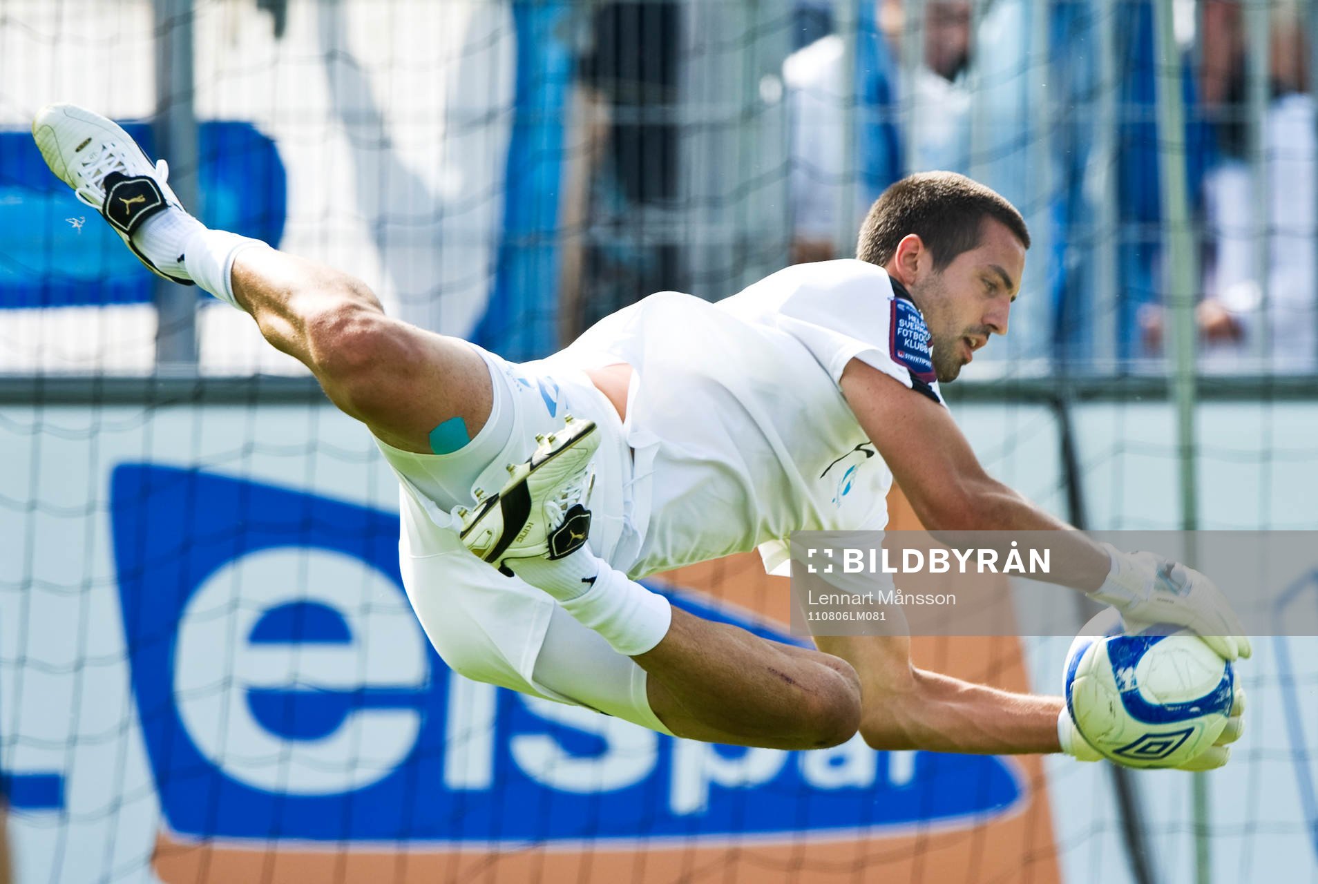 Dusan Melicharek, målvakt, räddning