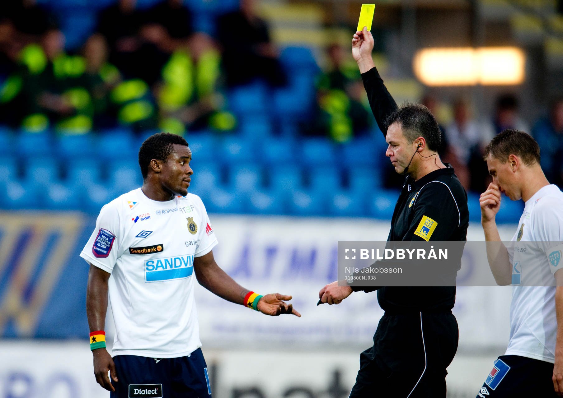Zakaria Abdullai, Gefle varning, gult kort Martin