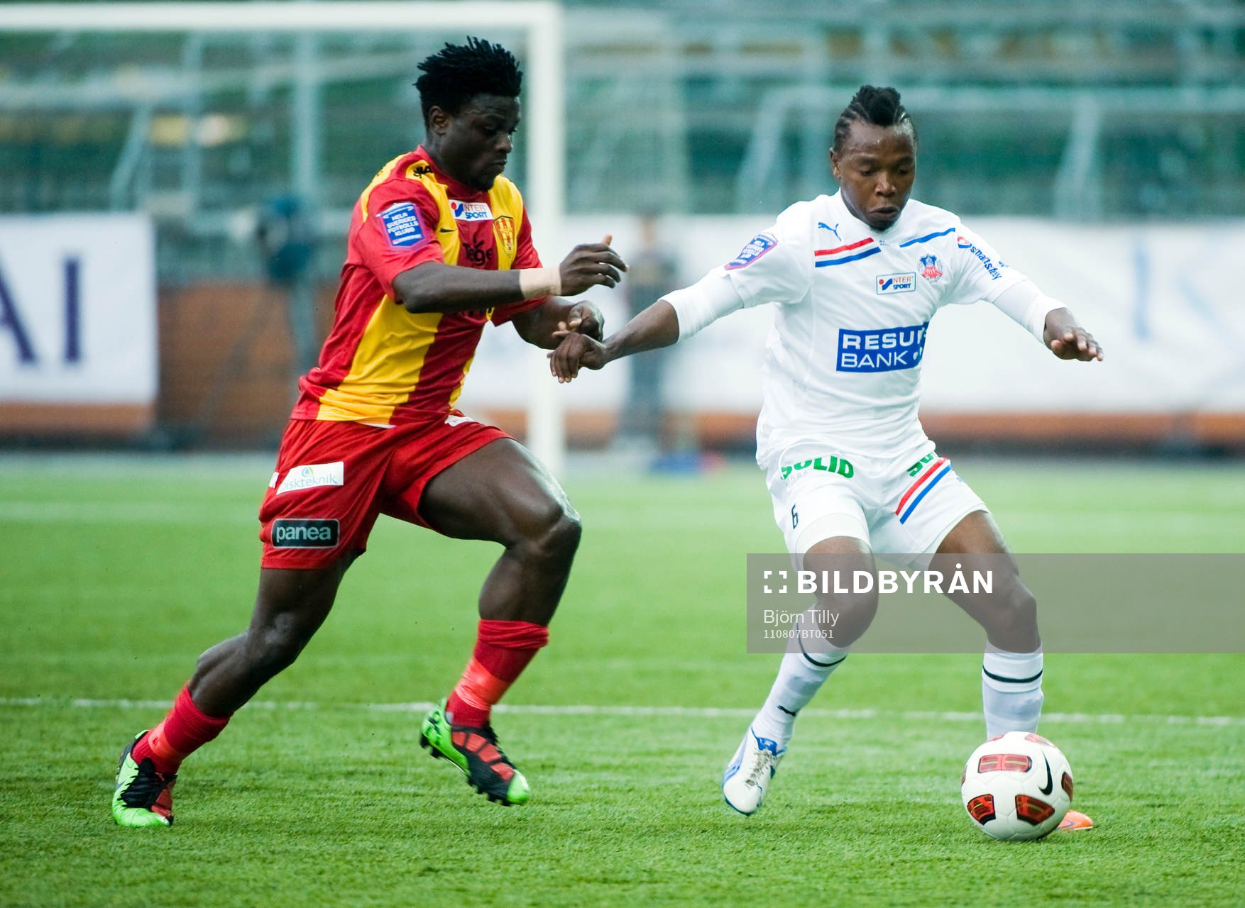 Razak Omotoyossi, Syrianska och May Mahlangu, Helsingborg