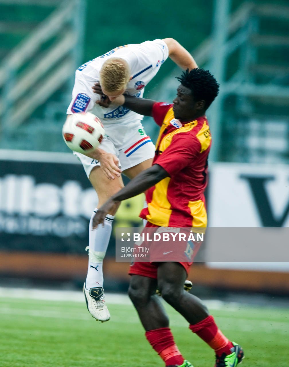 Peter Larsson, Helsingborg och Razak Omotoyossi, Syrianska