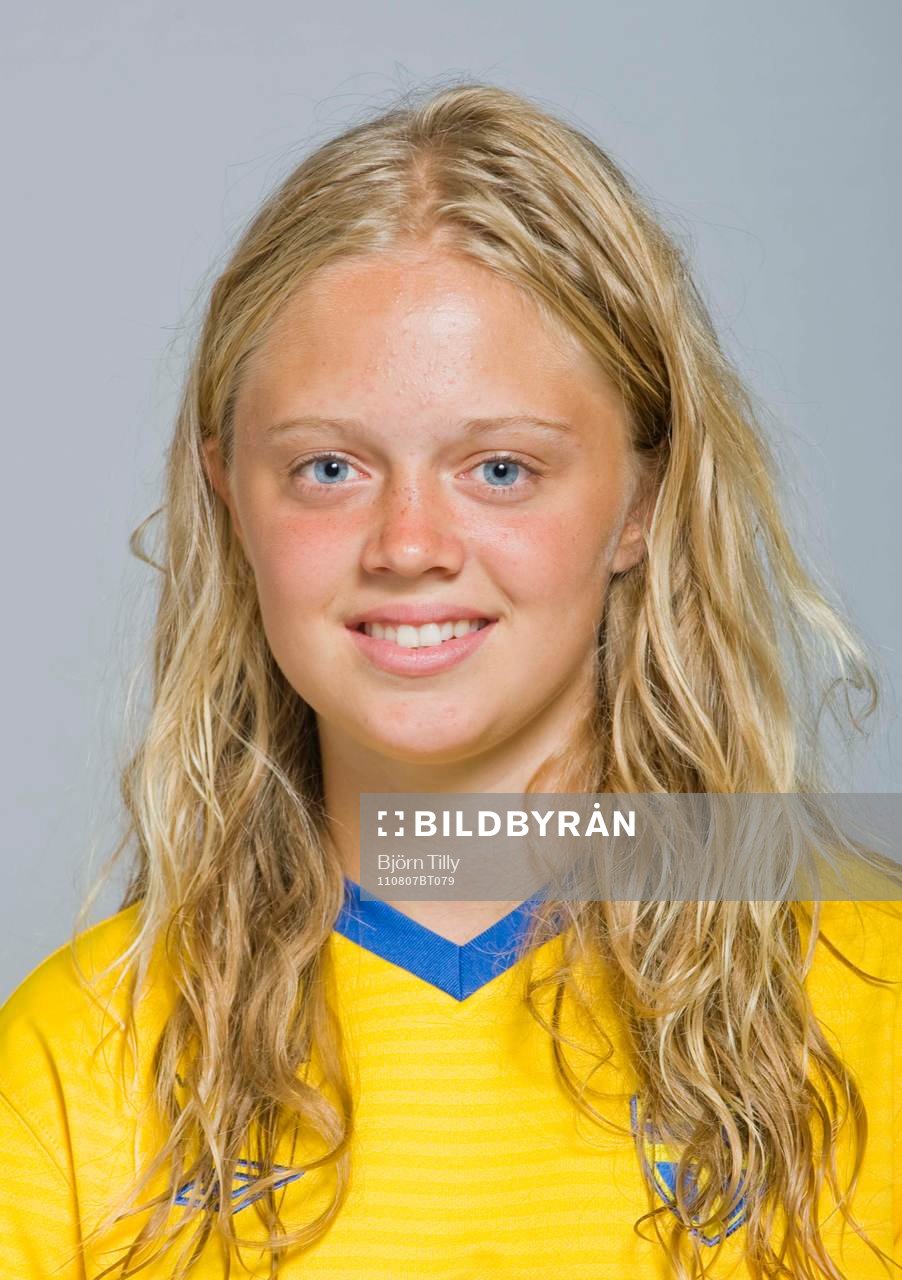 Rebecka Andersson, Sverige