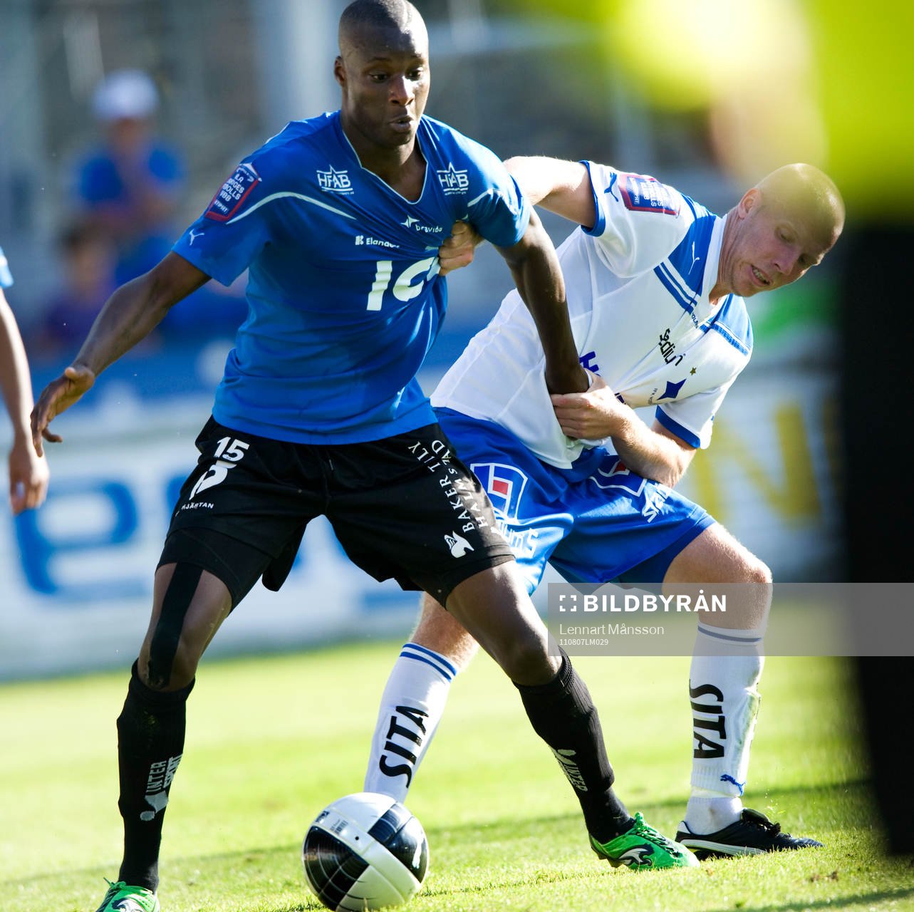 Joe Sise, Halmstad, och Anders Whass, Norrköping, närkamp