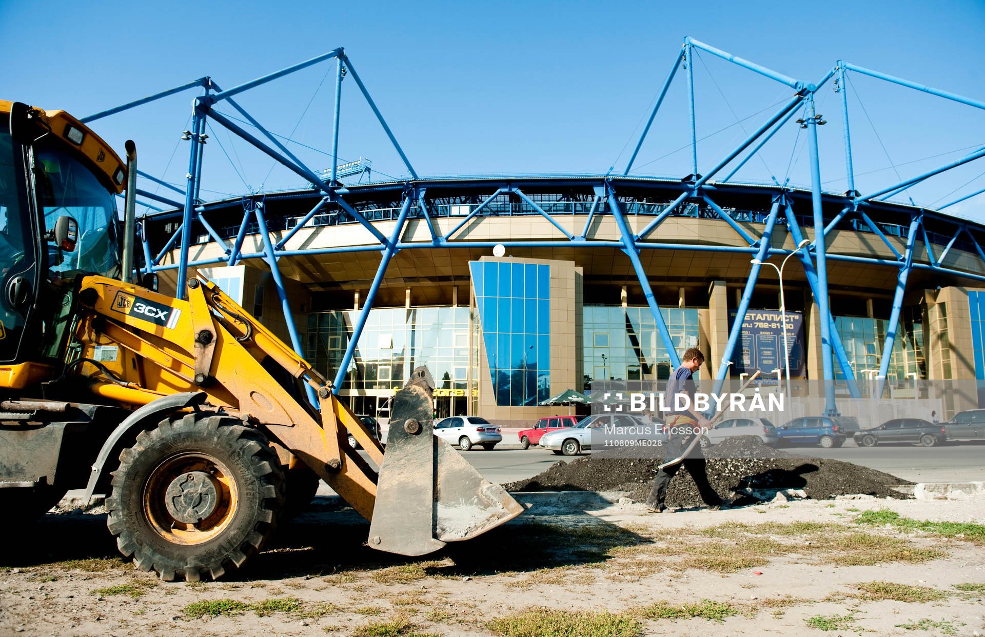 Byggarbete utanför Metalist Arena