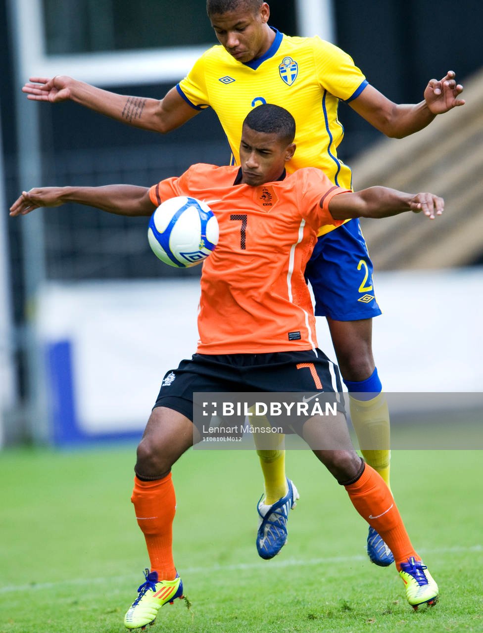 Mikael Dyrestam, Sverige och Luciano Narsingh, Holland