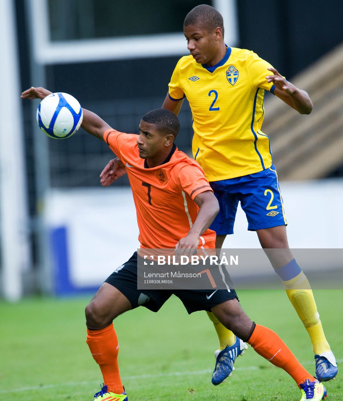 Mikael Dyrestam, Sverige och Luciano Narsingh, Holland