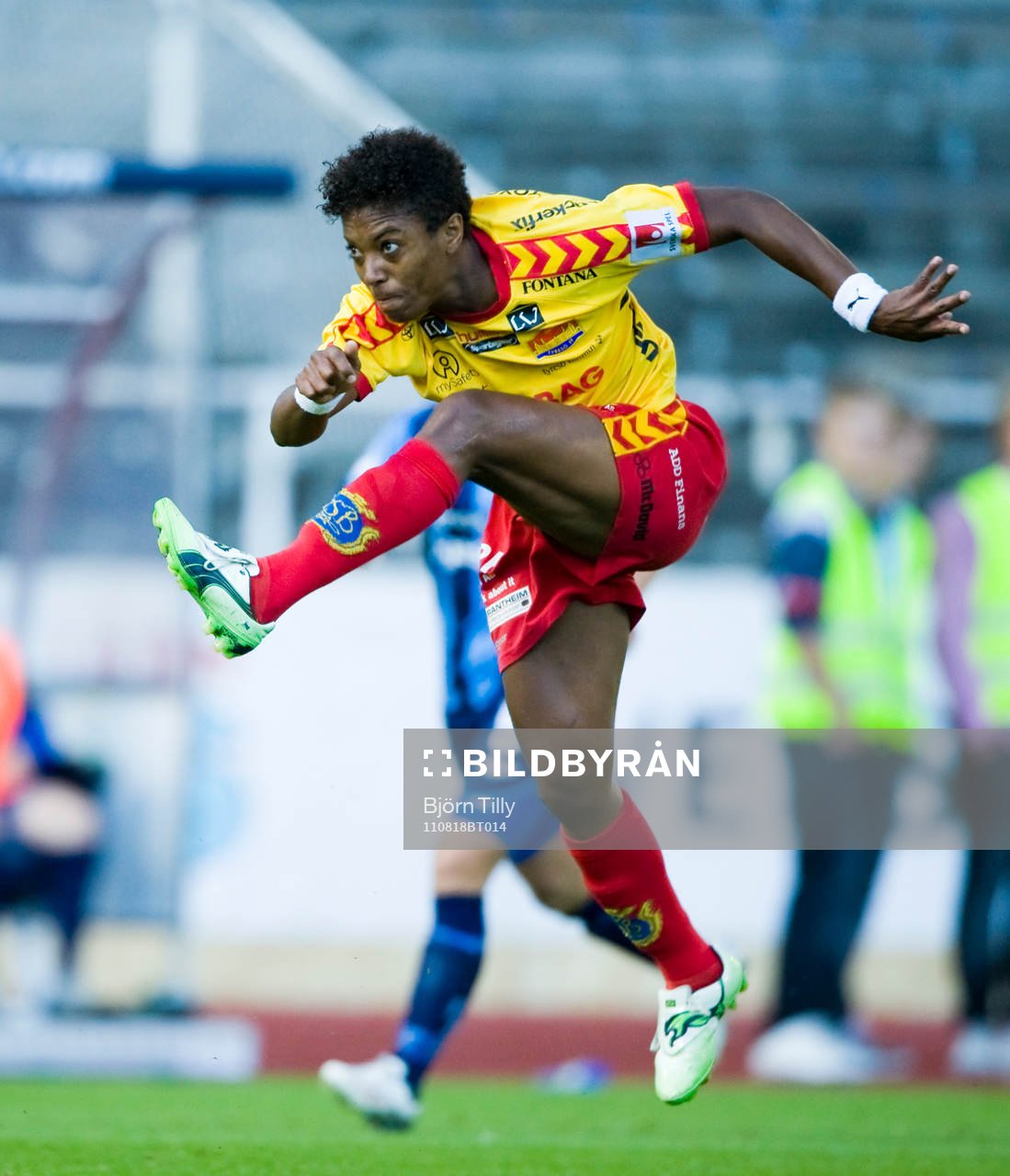 Elaine Estrella Moura,Tyresö