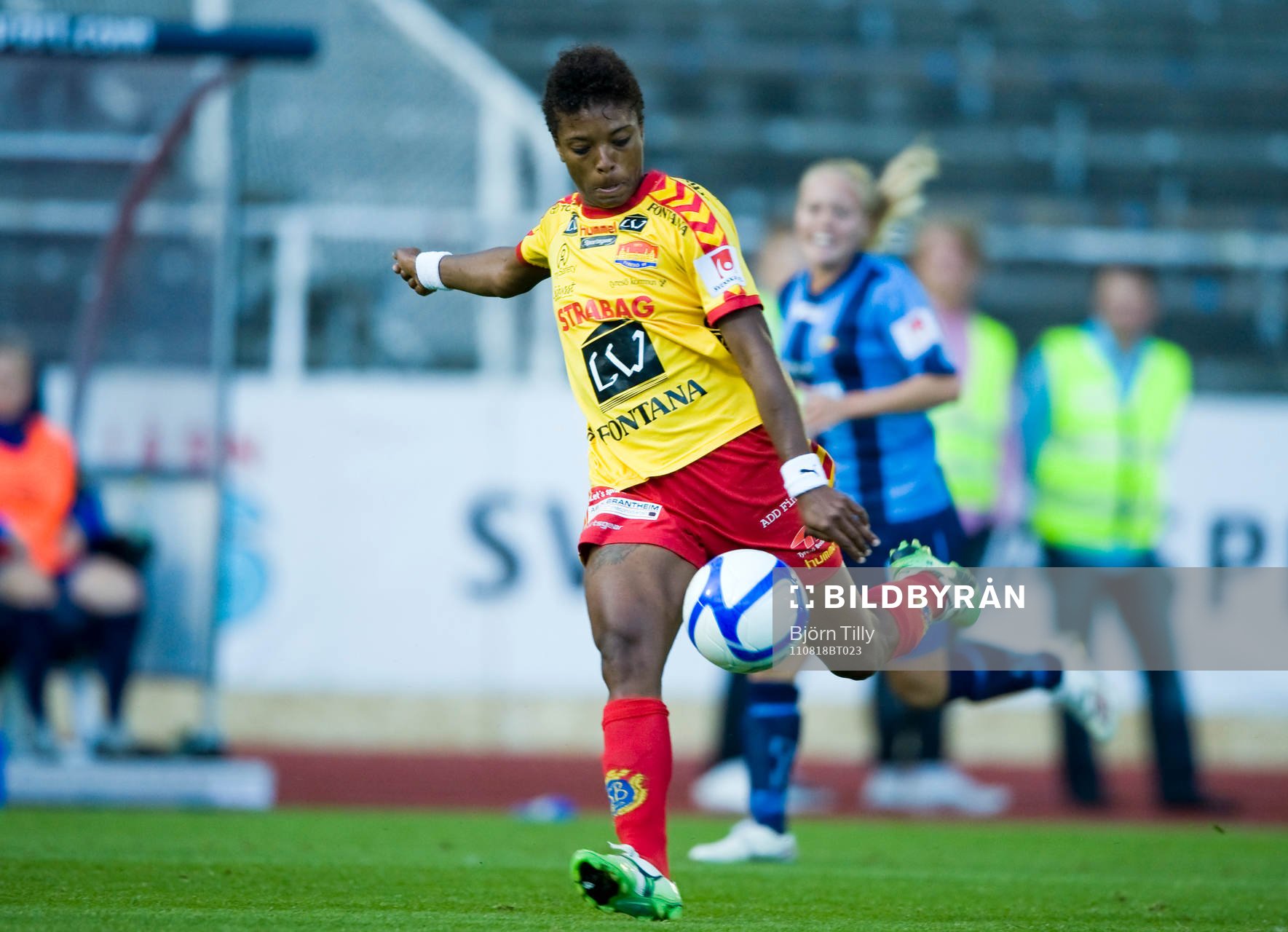 Elaine Estrella Moura,Tyresö