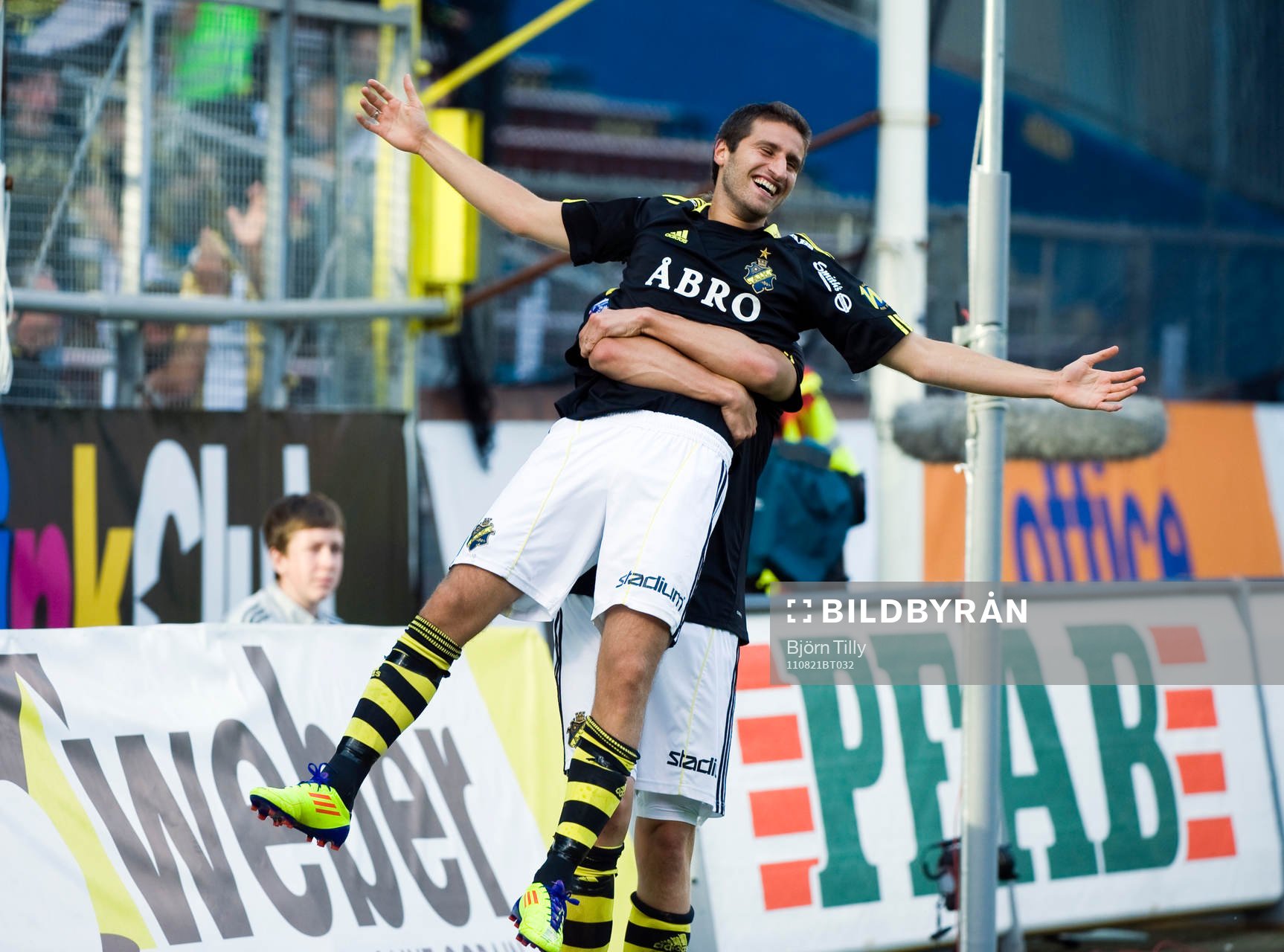 Gabriel Özkan, AIK, jubel