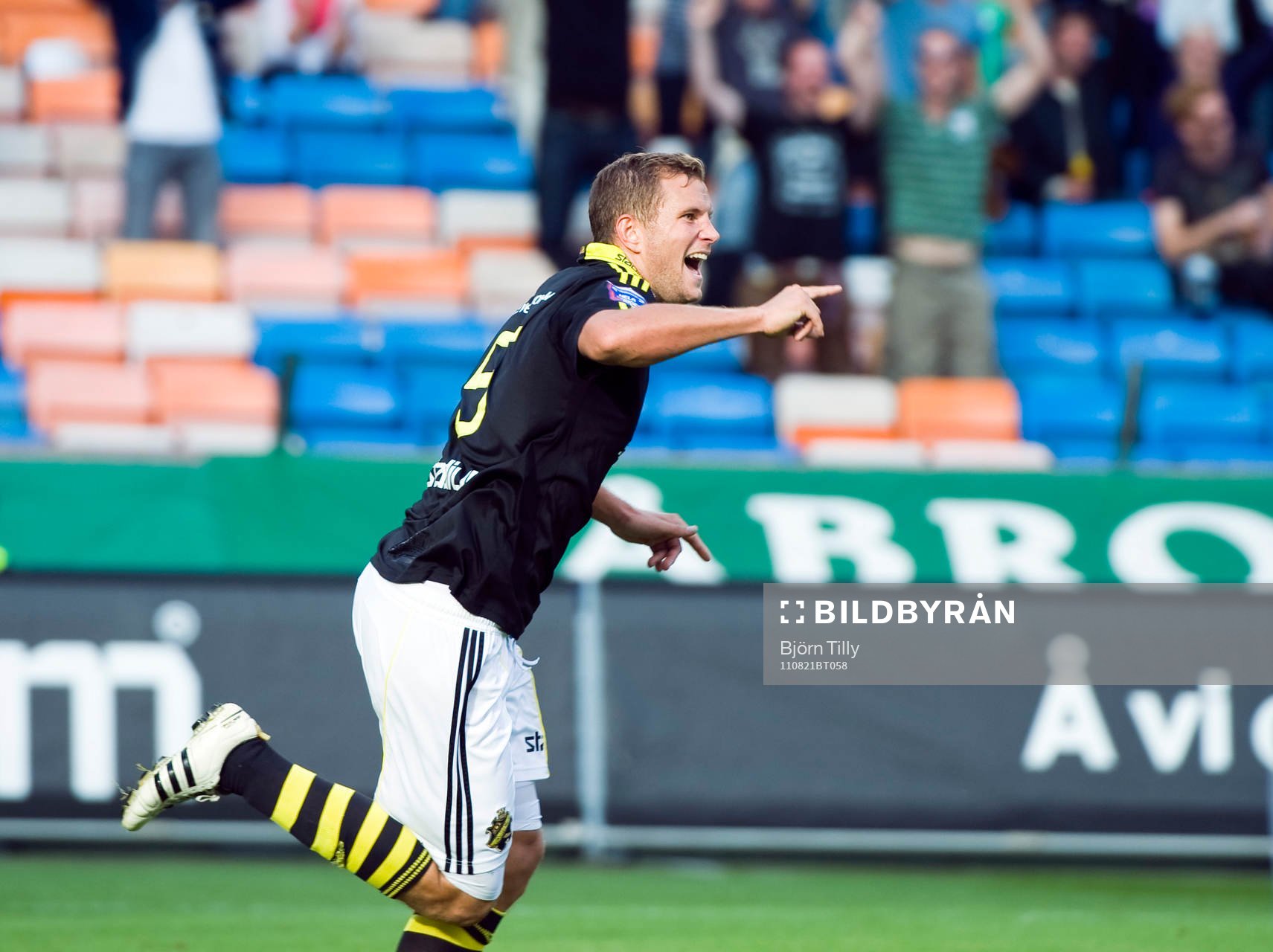 Robert Åhman-Persson, AIK, jubel