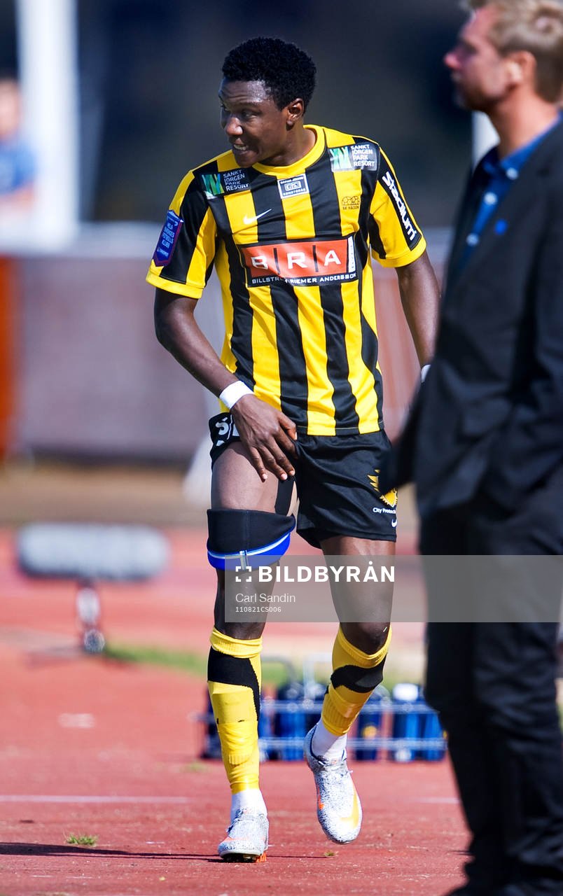 Dominic Chatto, Häcken, skada