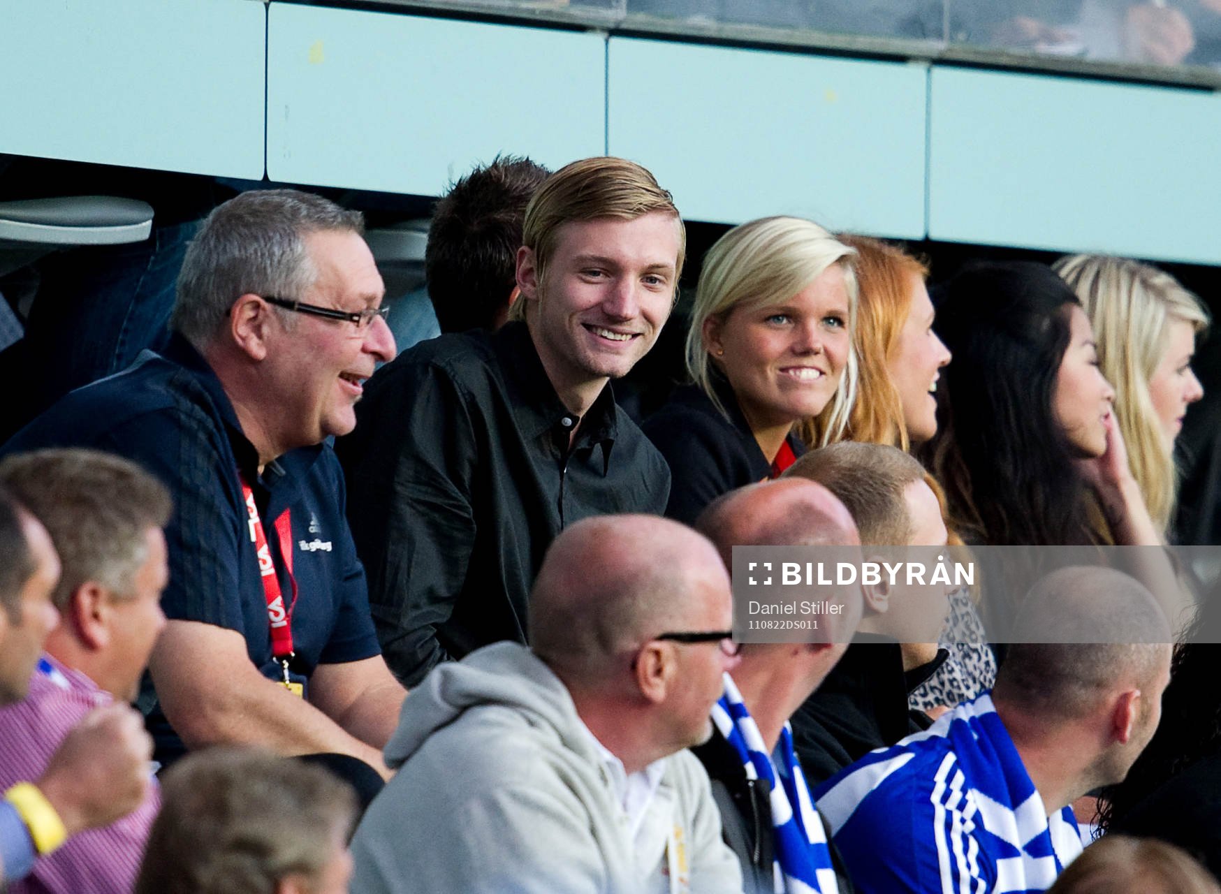Sebastian Eriksson, IFK Göteborg, skadad på läktaren