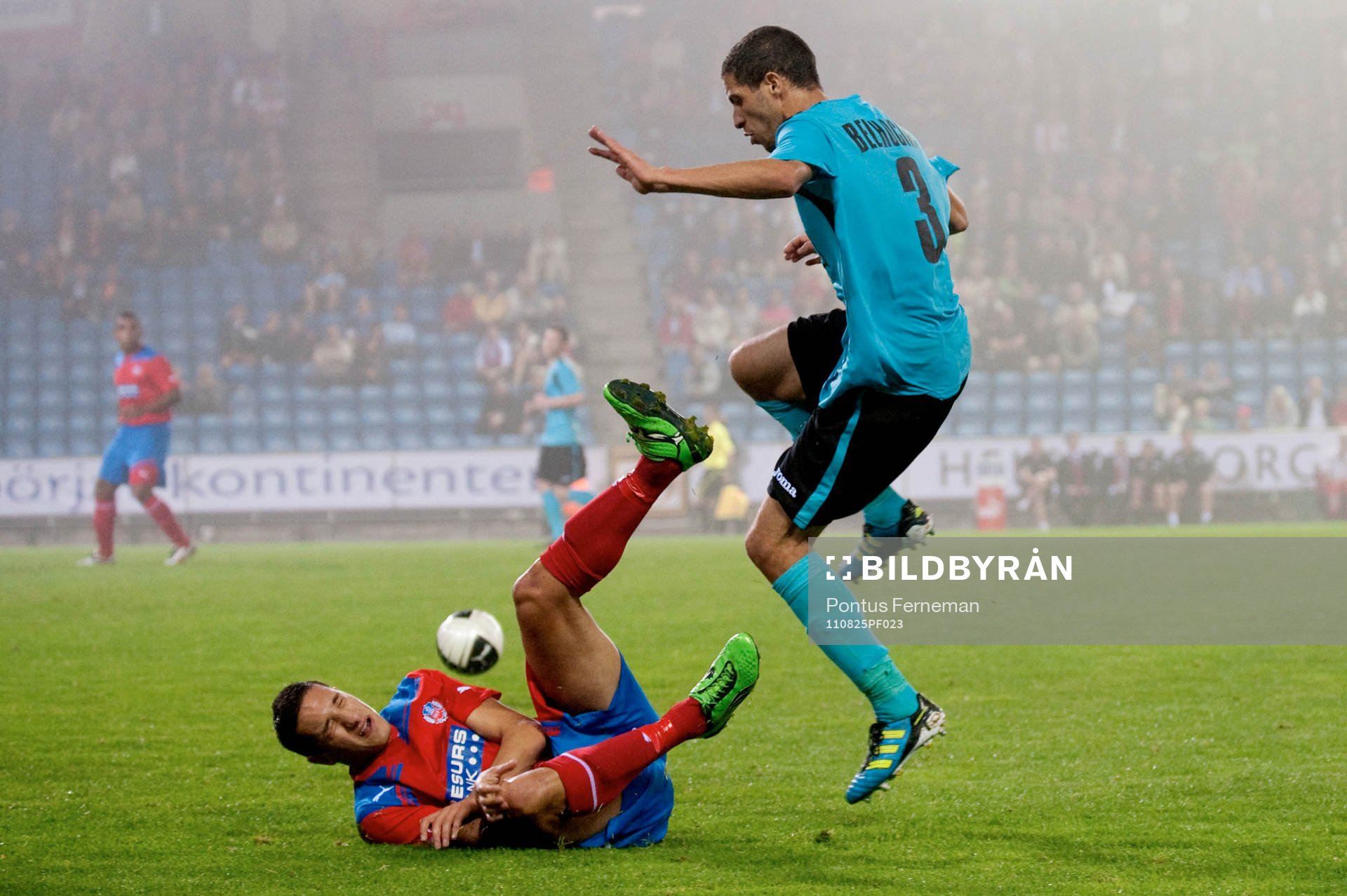 Mohamed Ramadan, Helsingborg, Karim Belhocine, Standard