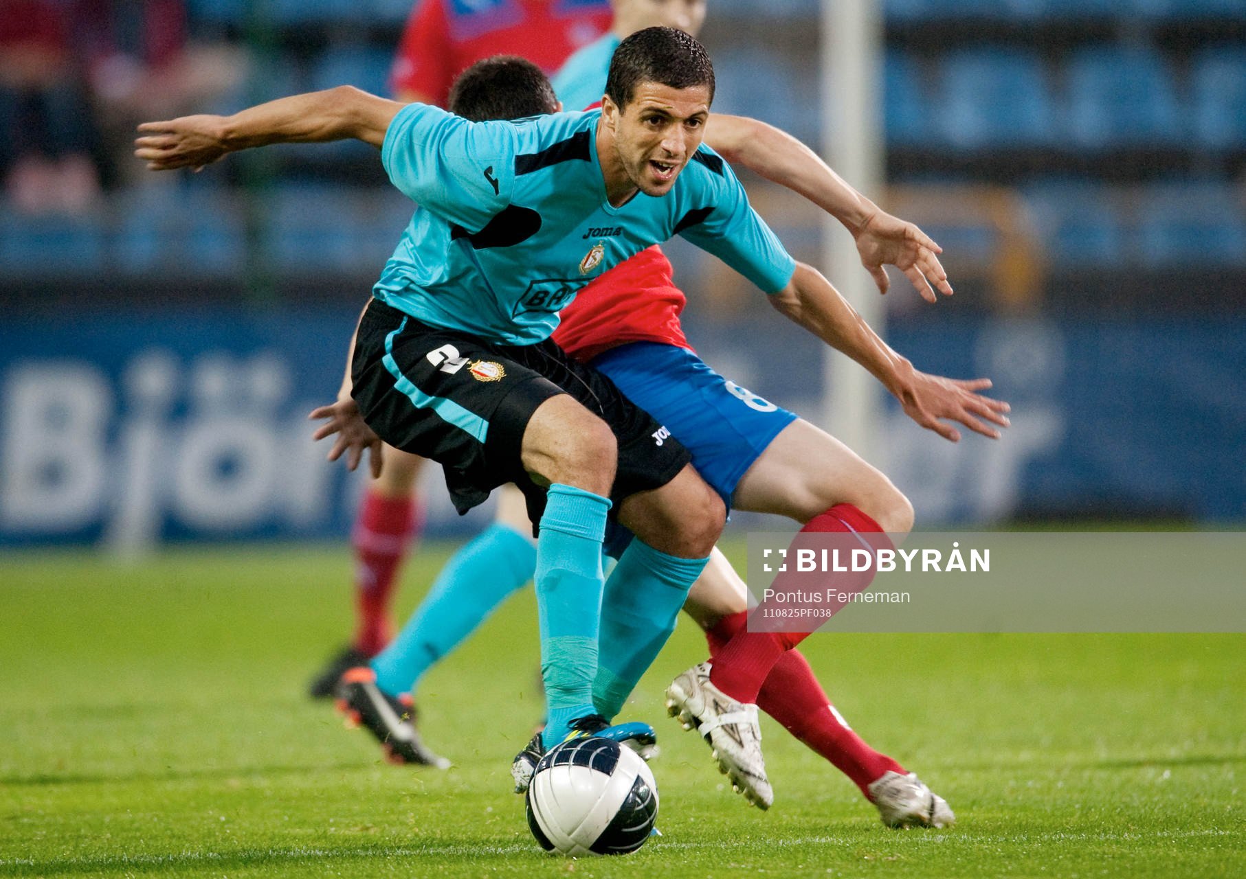 Karim Belhocine, Standard Liege