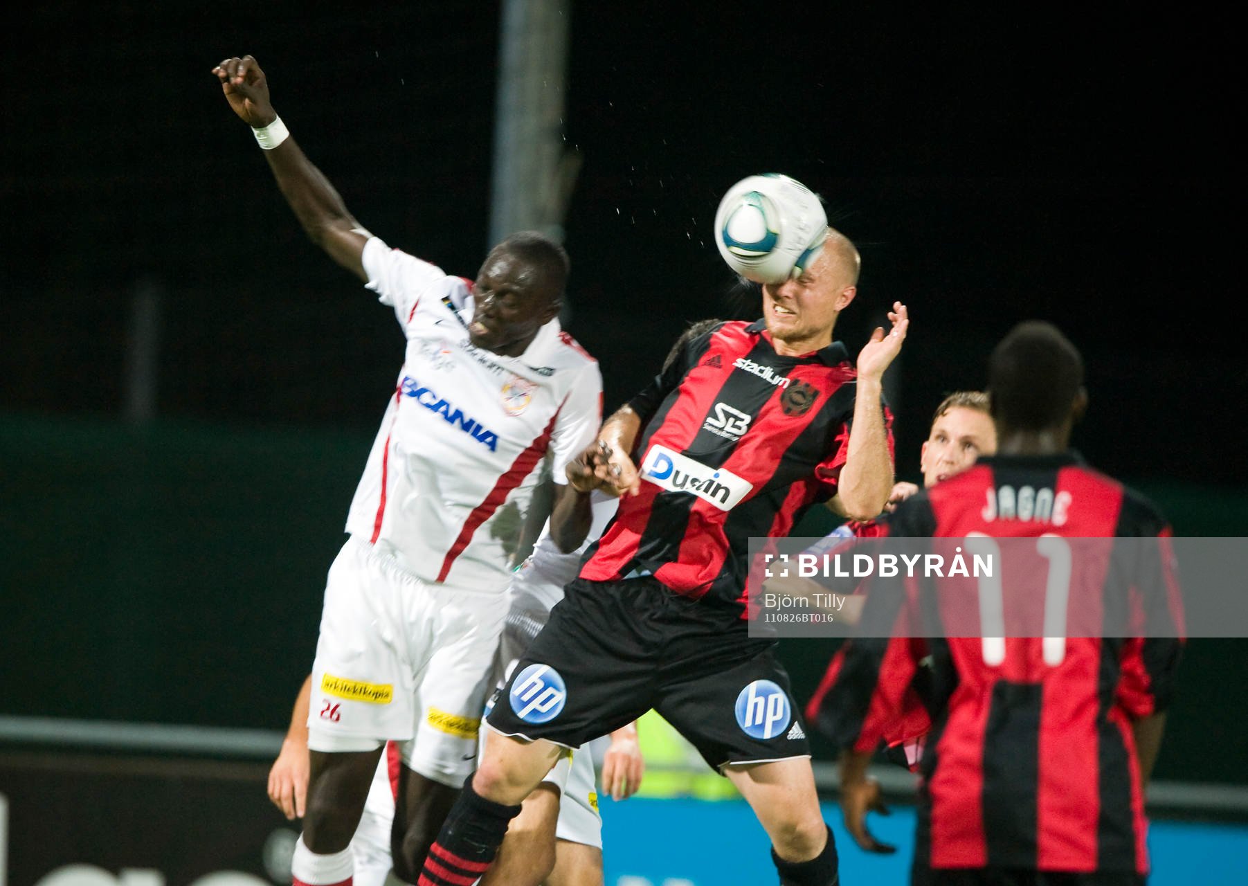 Mohammed Mbye, Assyriska och Nicklas Carlsson,