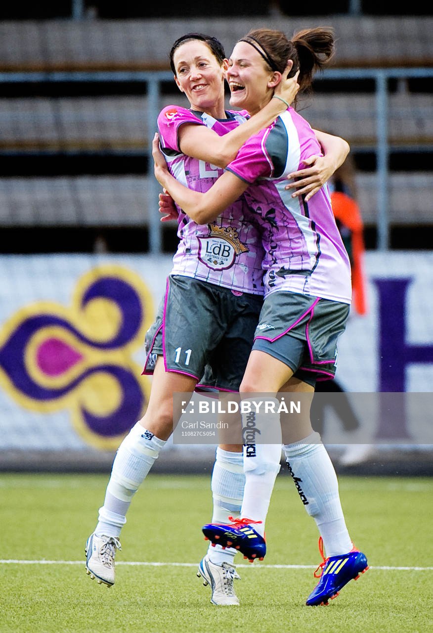  Therese Sjögran, Katrine Veje, Malmö, jubel.