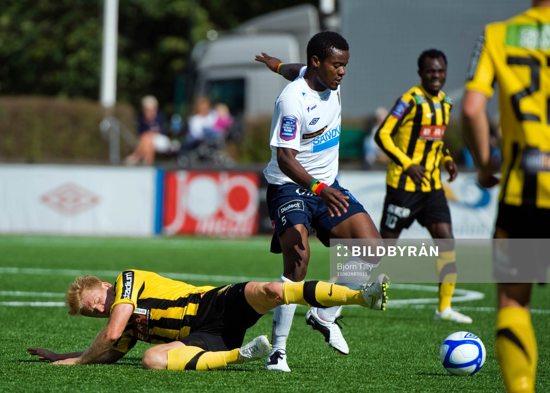 Josef Elvby, Häcken och Zakaria Abdullai, Gefle