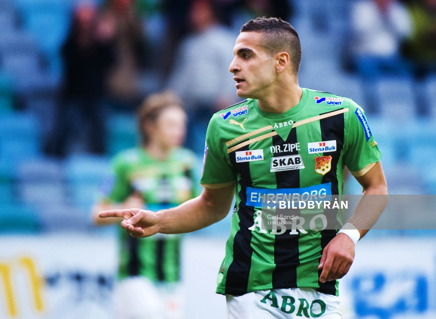 Mervan Celik, Gais, jubel