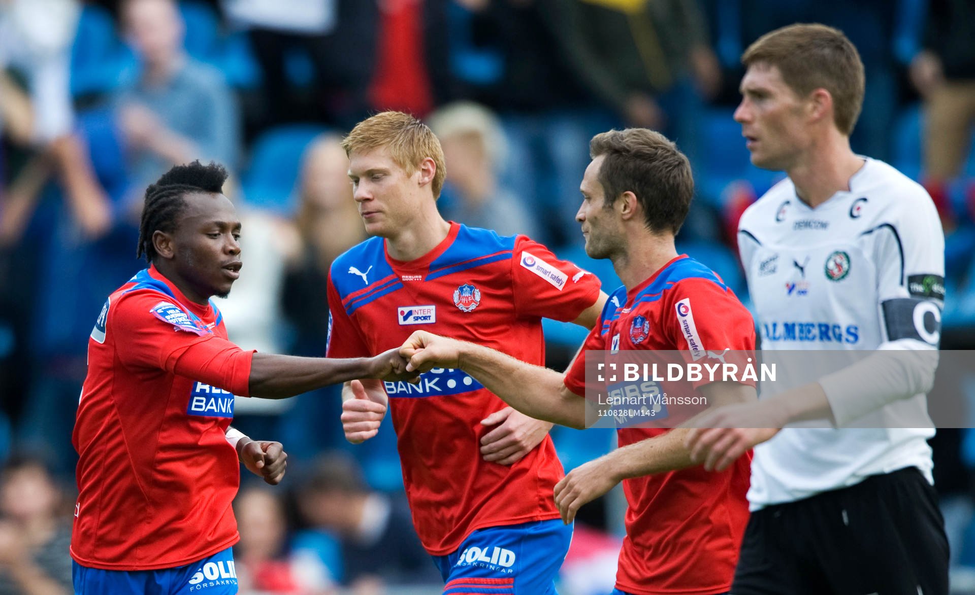 2-0 May Mahlangu, Helsingborg och till höger