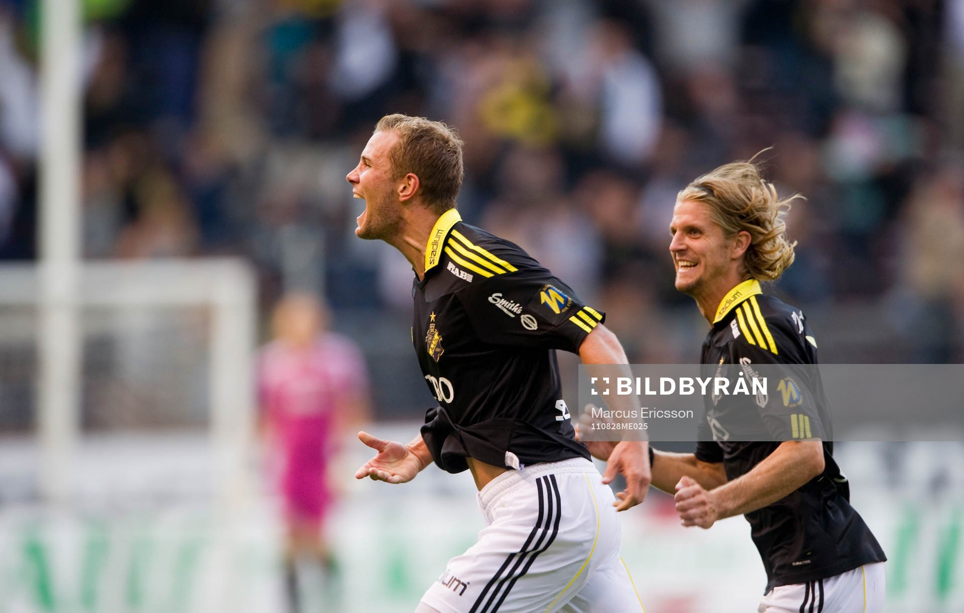Robert Åhman Persson, AIK jubel