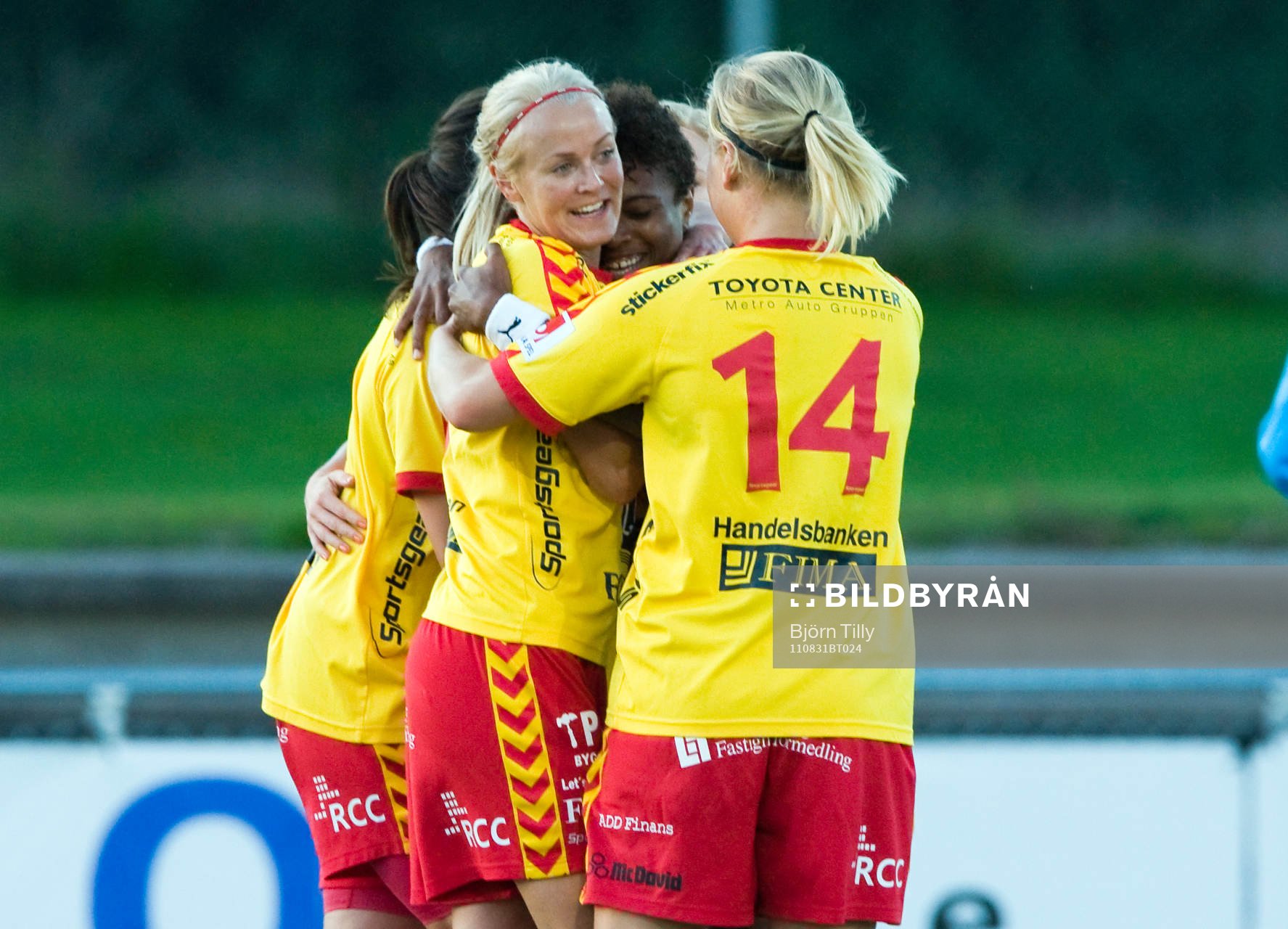 Josefin Öqvist,  Tyresö, jubel