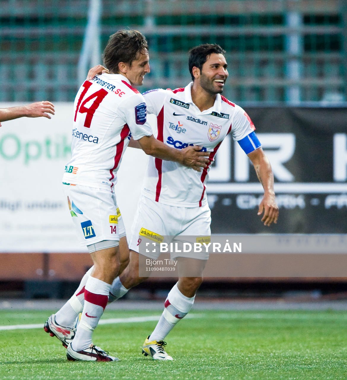 Jimmie Augustsson och Stefan Batan, Assyriska, jubel