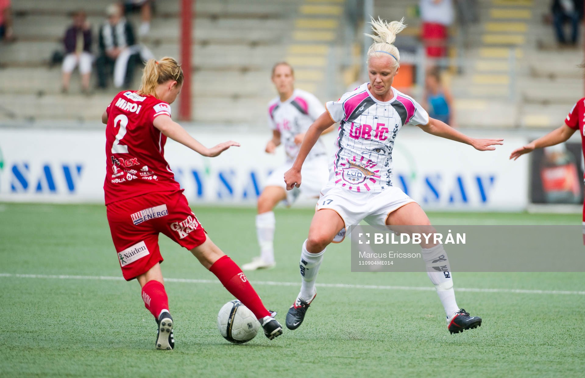   Caroline Seger, Malmö utmanas av Lena Blomqvist, Piteå