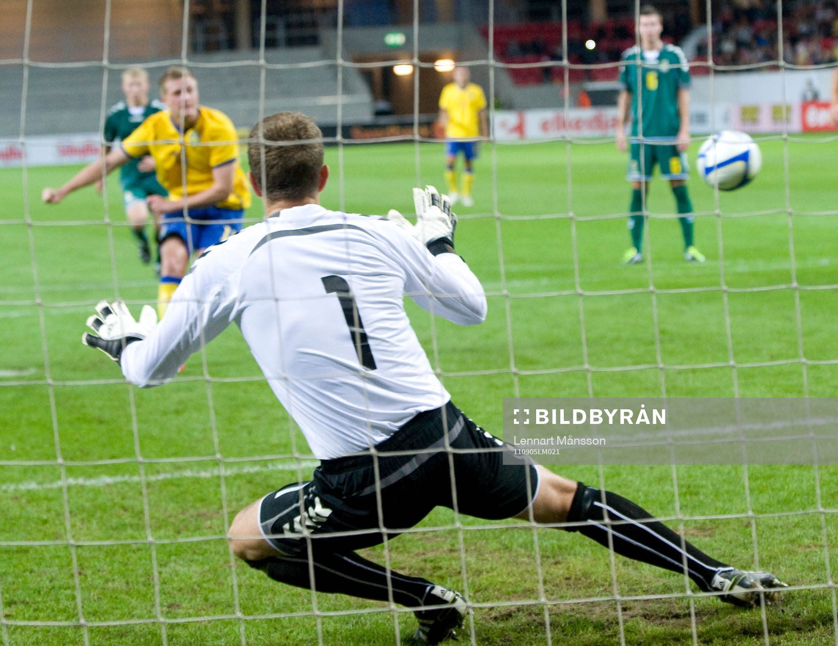 1-0 straff, John Guidetti, Sverige