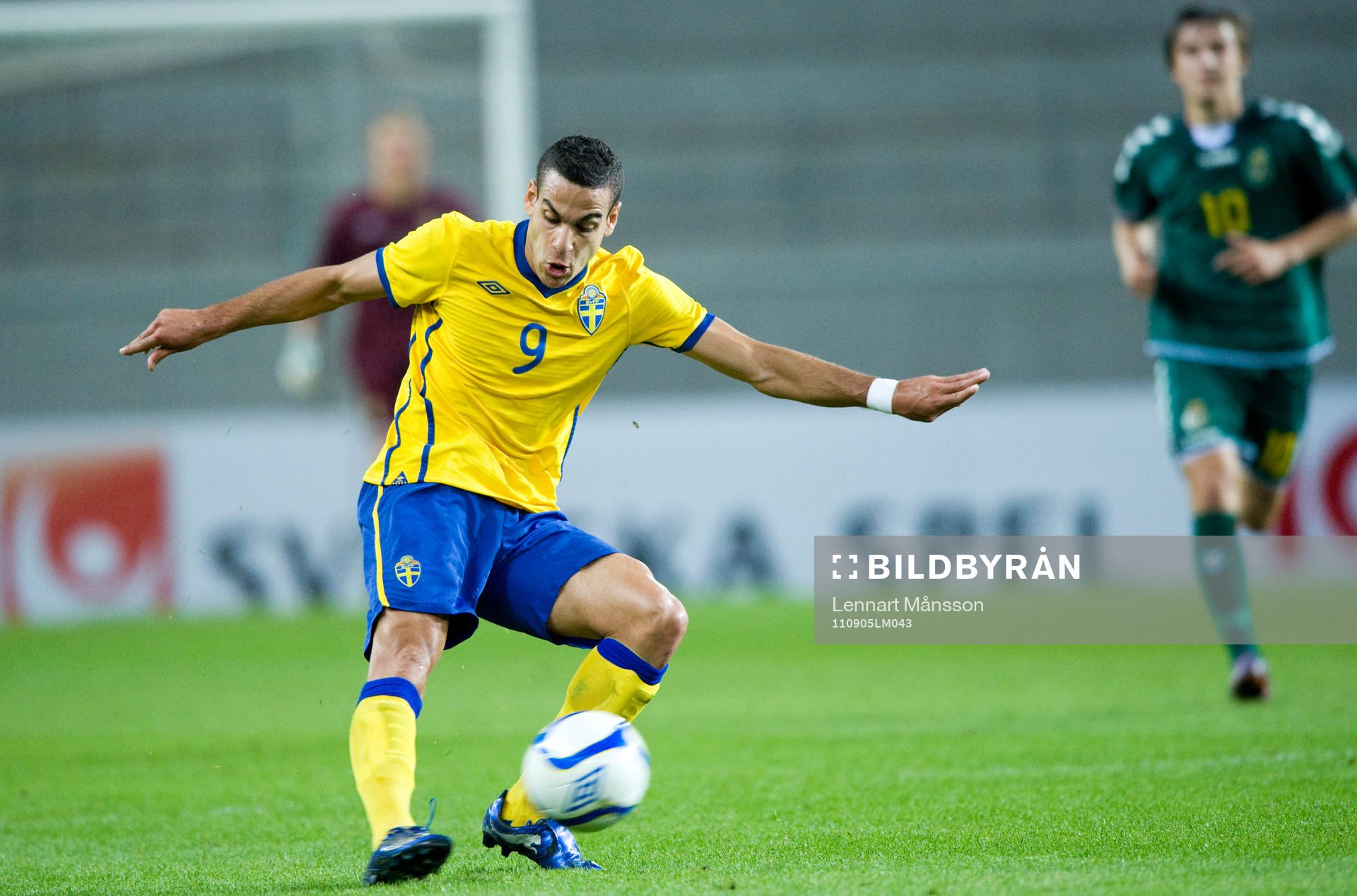 Mervan Celik, Sverige