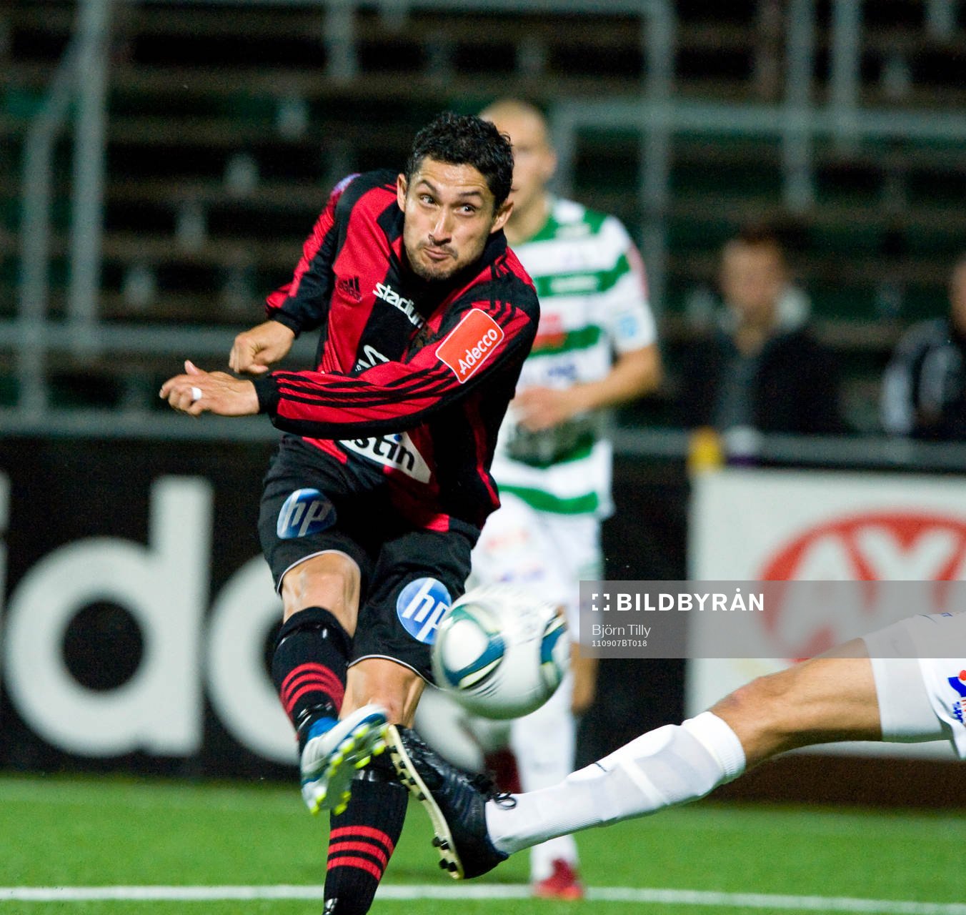 Pablo Pinones Arce, Brommapojkarna