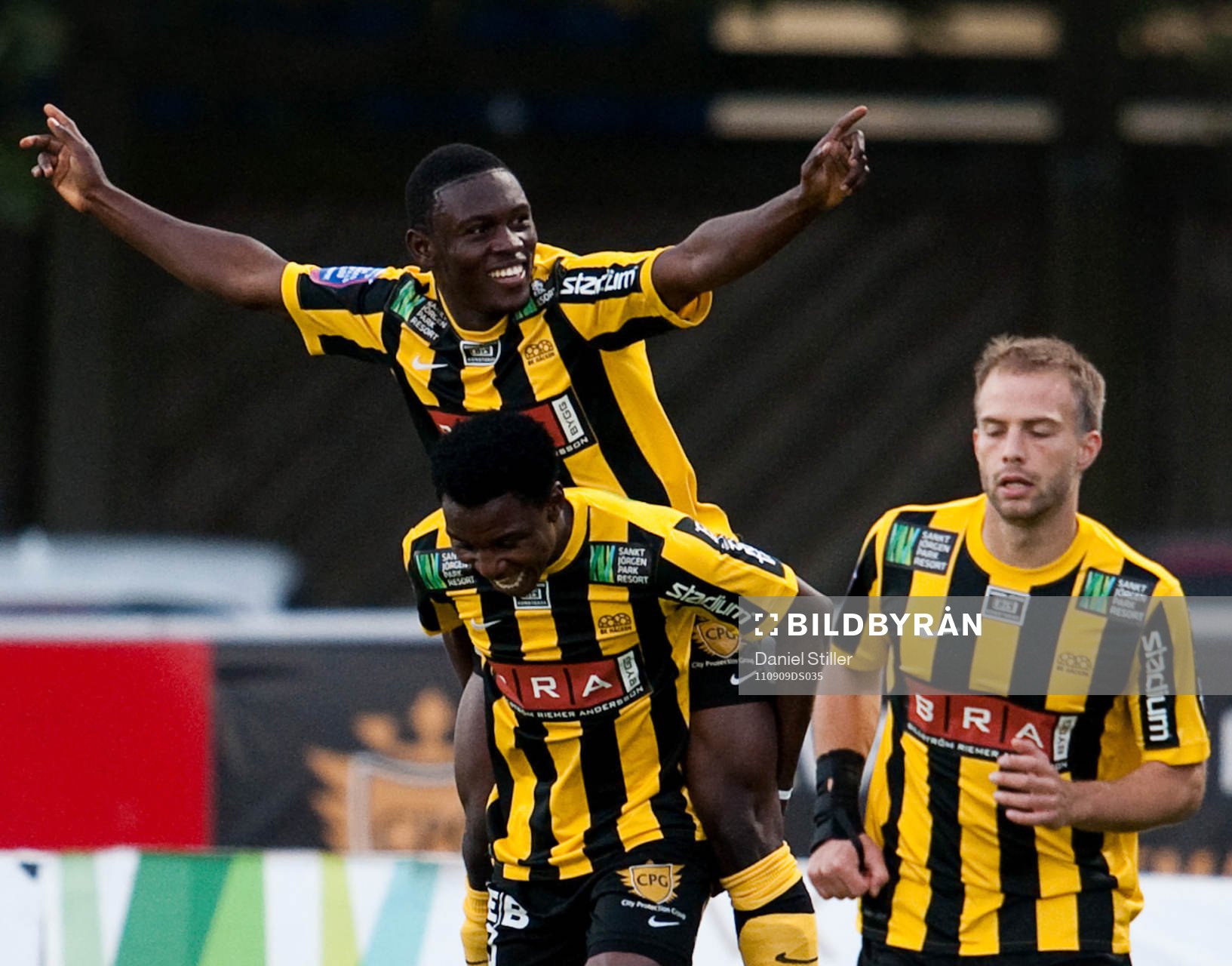 Majeed Waris, Häcken, gör 1-0, jubel