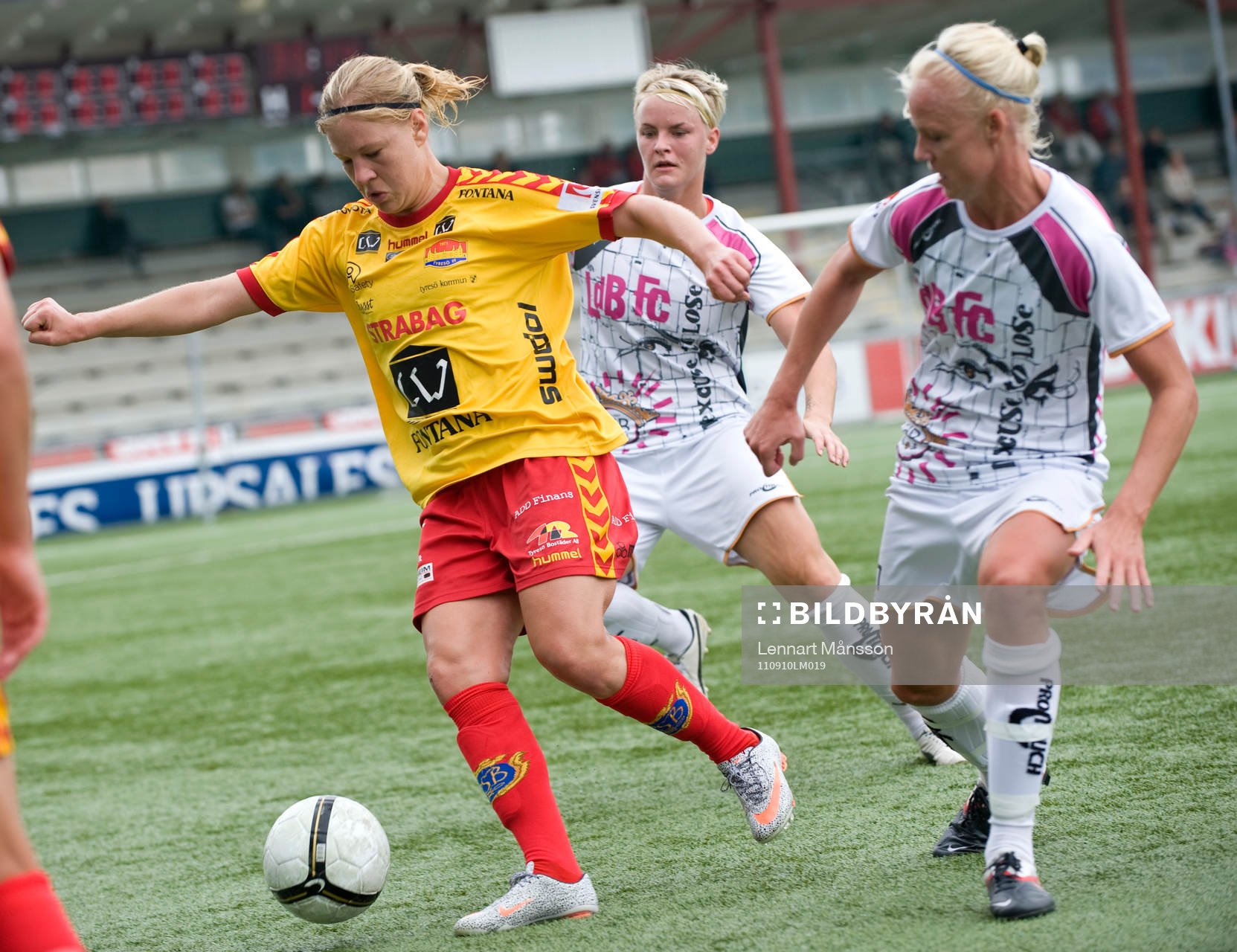 Katrin Schmidt, Tyresö, Nilla Fischer och Caroline Seger,