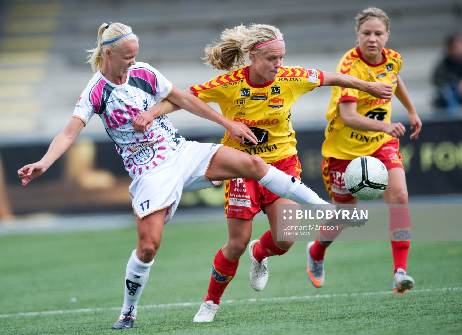 Caroline Seger, Malmö, kämpar mot sina blivande