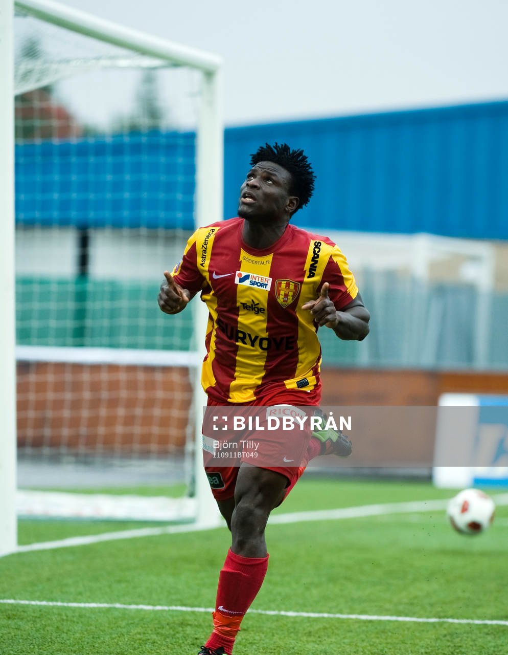 Razak Omotoyossi, Syrianska, jubel